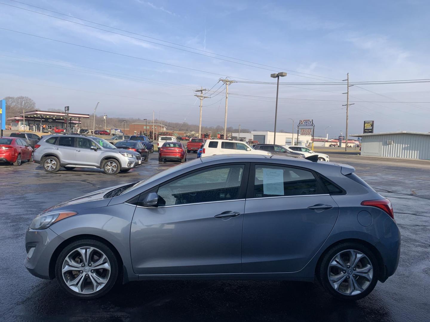 2013 GRAY /GRAY Hyundai Elantra GT GT (KMHD35LE5DU) with an 1.8L L4 16V DOHC engine, 6-Speed Manual transmission, located at 506 S. Kingshighway, Cape Girardeau, MO, 63703, (573) 235-5000, 37.294991, -89.553635 - 2013 Hyundai Elantra GT One Owner 98,xxx miles Alarm System Bluetooth Wireless Technology CD Player Cloth Seats Cruise Control Folding Rear Seat Heated Seats Power Driver's Seat Power Outlet Power Windows Keyless Entry Rear Window Defroster Remote Keyless Entry Steering Wheel Control - Photo#3