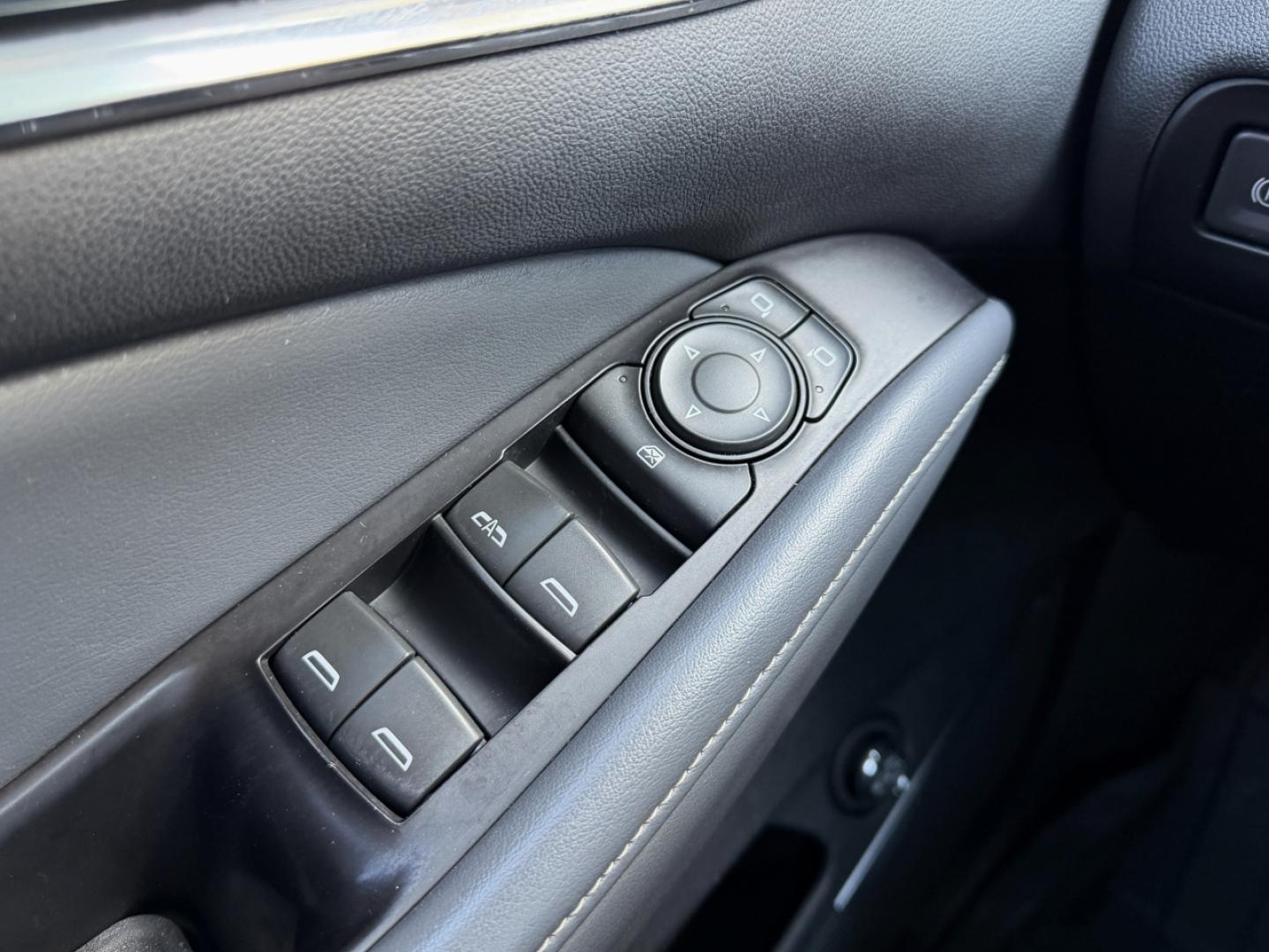 2018 WHITE /Gray Buick Enclave Essence FWD (5GAERBKW0JJ) with an 3.6L V6 engine, Automatic transmission, located at 2990 Old Orchard Rd., Jackson, MO, 63755, 37.354214, -89.612106 - 2018 Buick Enclave Essence 122xxx miles Front Wheel Drive 3.6L V6 Automatic Leather 3rd Row Navigation Power/Heated Seats Backup Camera Sunroof Bluetooth Remote Start Cruise Power Windows/Locks/Mirrors We have financing available and we accept trades! Fill out a credit application on - Photo#32