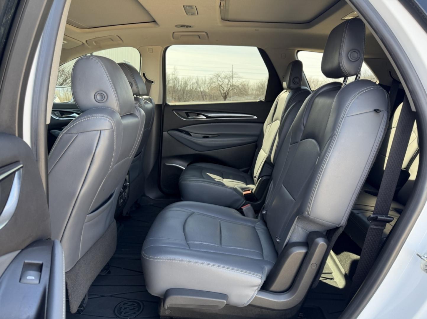 2018 WHITE /Gray Buick Enclave Essence FWD (5GAERBKW0JJ) with an 3.6L V6 engine, Automatic transmission, located at 2990 Old Orchard Rd., Jackson, MO, 63755, 37.354214, -89.612106 - 2018 Buick Enclave Essence 122xxx miles Front Wheel Drive 3.6L V6 Automatic Leather 3rd Row Navigation Power/Heated Seats Backup Camera Sunroof Bluetooth Remote Start Cruise Power Windows/Locks/Mirrors We have financing available and we accept trades! Fill out a credit application on - Photo#19