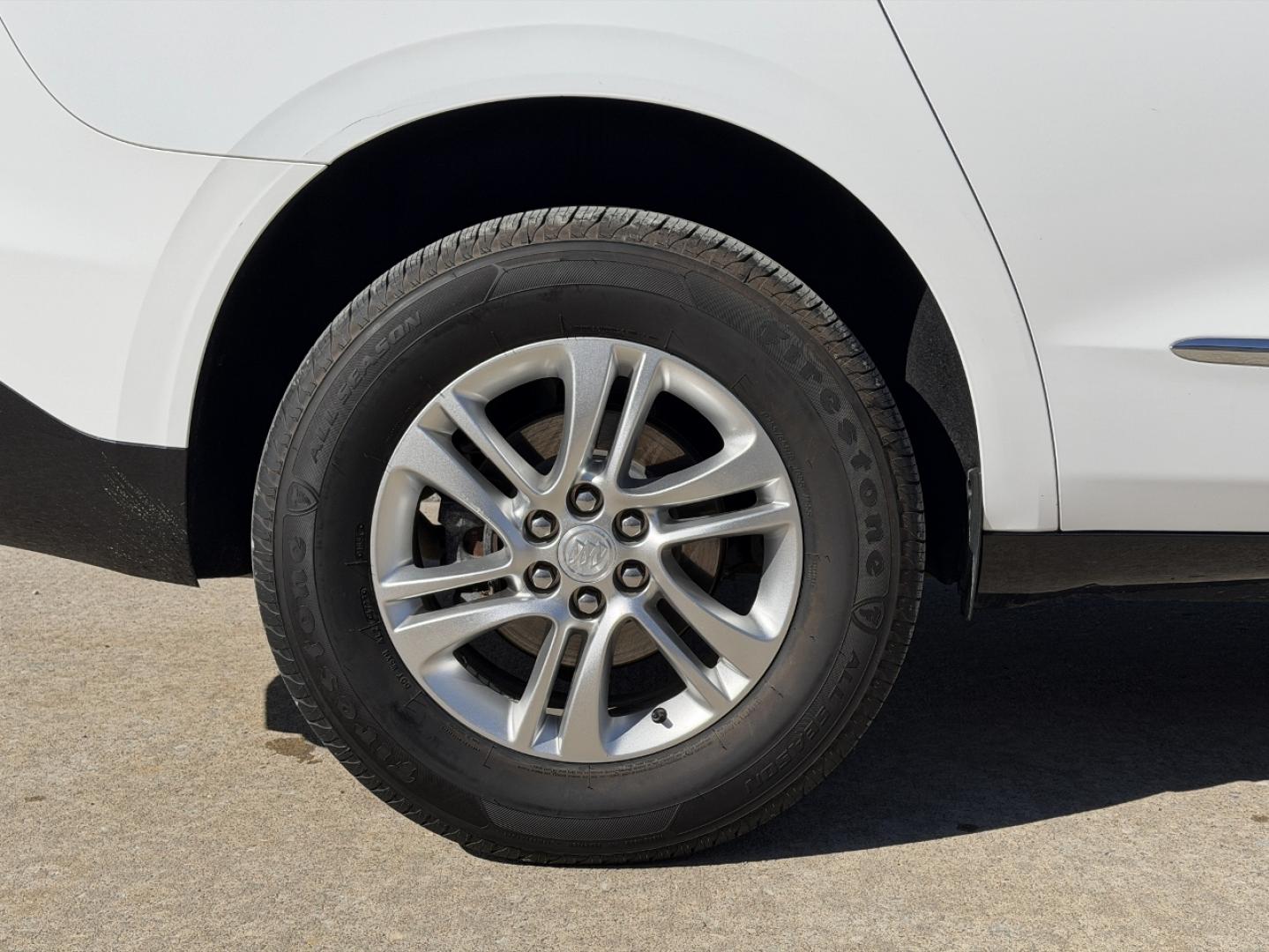 2018 WHITE /Gray Buick Enclave Essence FWD (5GAERBKW0JJ) with an 3.6L V6 engine, Automatic transmission, located at 2990 Old Orchard Rd., Jackson, MO, 63755, 37.354214, -89.612106 - 2018 Buick Enclave Essence 122xxx miles Front Wheel Drive 3.6L V6 Automatic Leather 3rd Row Navigation Power/Heated Seats Backup Camera Sunroof Bluetooth Remote Start Cruise Power Windows/Locks/Mirrors We have financing available and we accept trades! Fill out a credit application on - Photo#43