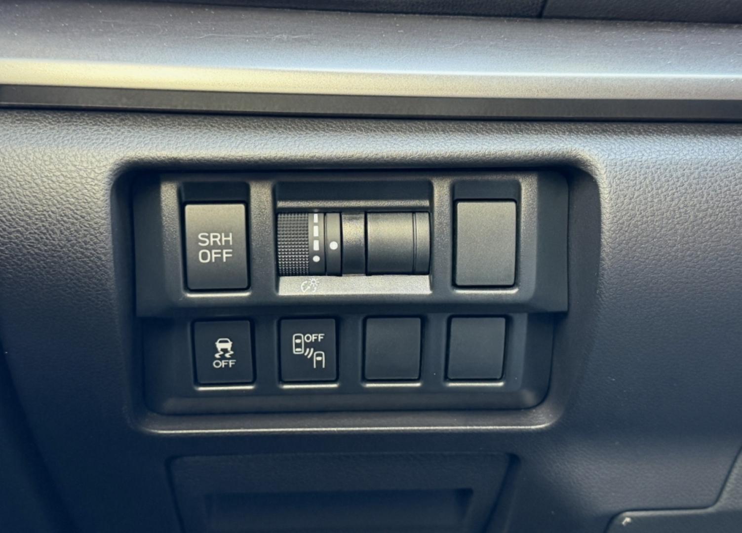 2022 WHITE /Tan Subaru Impreza 2.0i Limited (4S3GTAU64N3) with an 2.0L 4 Cyl. engine, Automatic transmission, located at 2990 Old Orchard Rd., Jackson, MO, 63755, 37.354214, -89.612106 - 2022 Subaru Impreza Limited 33xxx miles All Wheel Drive 2.0L 4 Cyl. Automatic Leather Navigation Backup Camera Power Driver Seat Heated Seats Sunroof Bluetooth Cruise Power Windows/Locks/Mirrors We have financing available and we accept trades! Fill out a credit application on our webs - Photo#31