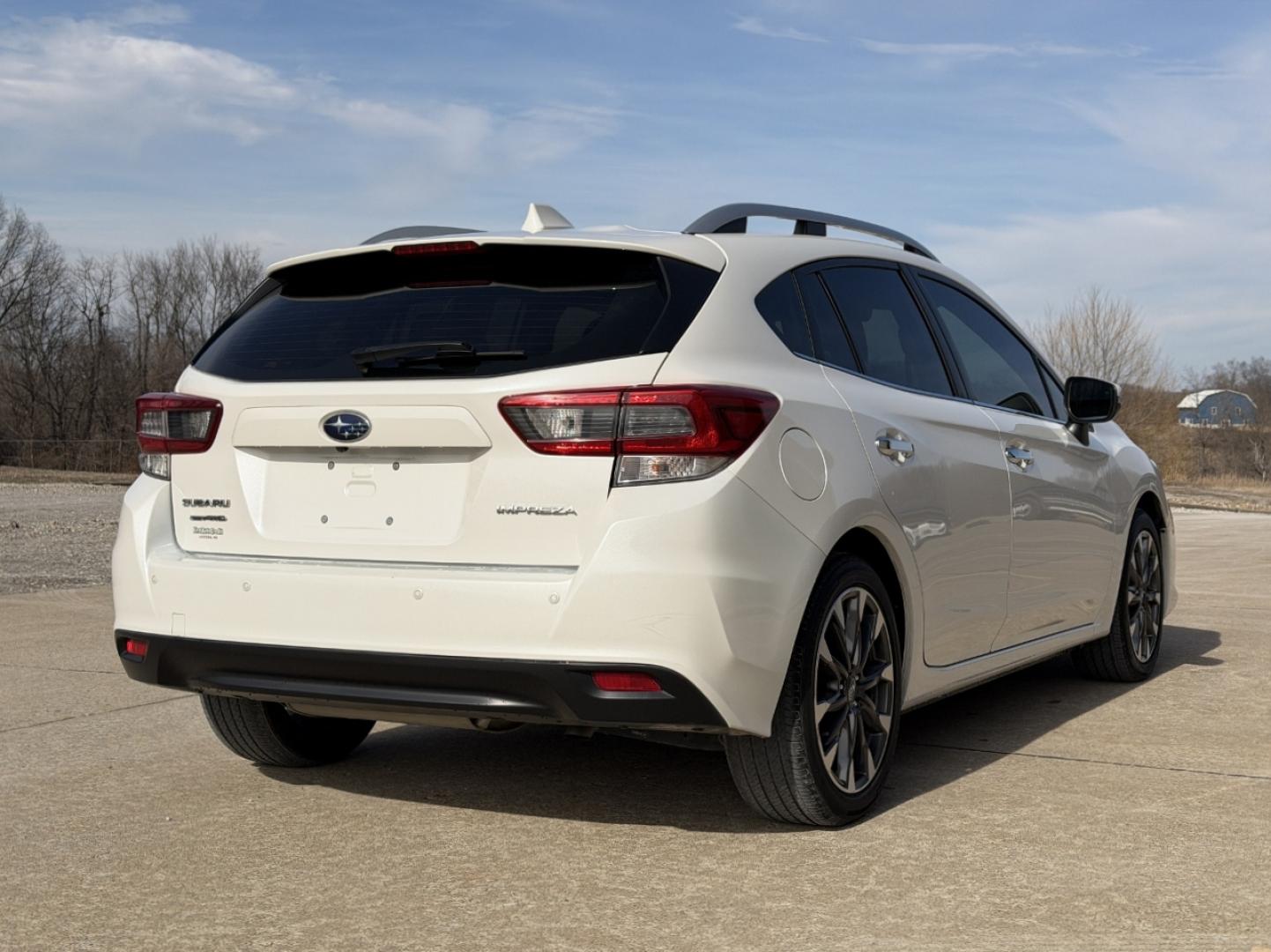 2022 WHITE /Tan Subaru Impreza 2.0i Limited (4S3GTAU64N3) with an 2.0L 4 Cyl. engine, Automatic transmission, located at 2990 Old Orchard Rd., Jackson, MO, 63755, 37.354214, -89.612106 - 2022 Subaru Impreza Limited 33xxx miles All Wheel Drive 2.0L 4 Cyl. Automatic Leather Navigation Backup Camera Power Driver Seat Heated Seats Sunroof Bluetooth Cruise Power Windows/Locks/Mirrors We have financing available and we accept trades! Fill out a credit application on our webs - Photo#10