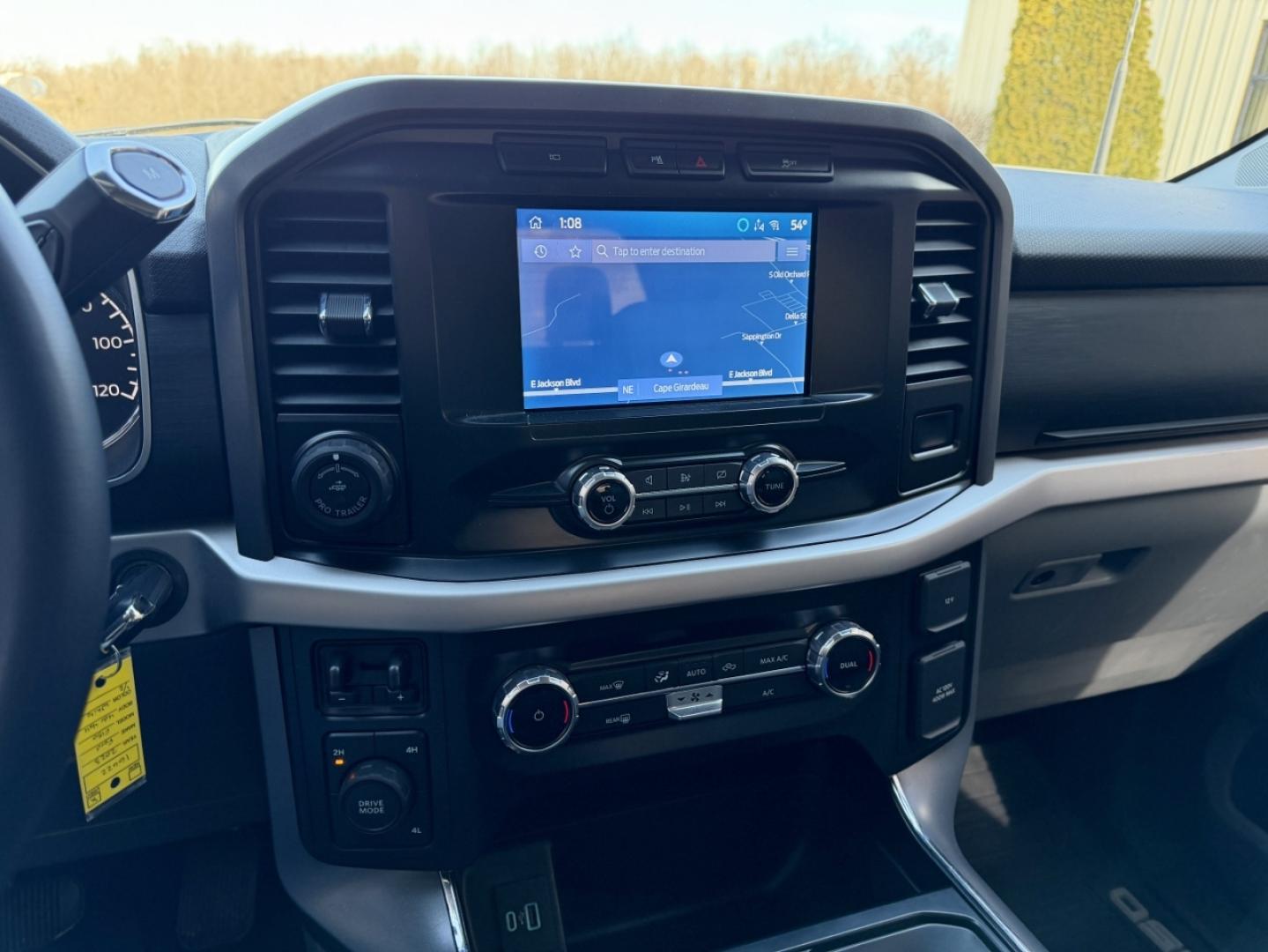 2023 WHITE /Gray Ford F-150 XLT SuperCrew 6.5-ft. Bed 4WD (1FTFW1E53PK) with an 5.0L V8 engine, 6A transmission, located at 2990 Old Orchard Rd., Jackson, MO, 63755, 37.354214, -89.612106 - 2023 Ford F-150 XLT 1-Owner 88xxx miles 4x4 5.0L V8 Automatic Navigation Backup Camera Power Driver Seat Bluetooth Cruise Power Windows/Locks/Mirrors We have financing available and we accept trades! Fill out a credit application on our website or come by today! If you have any question - Photo#25