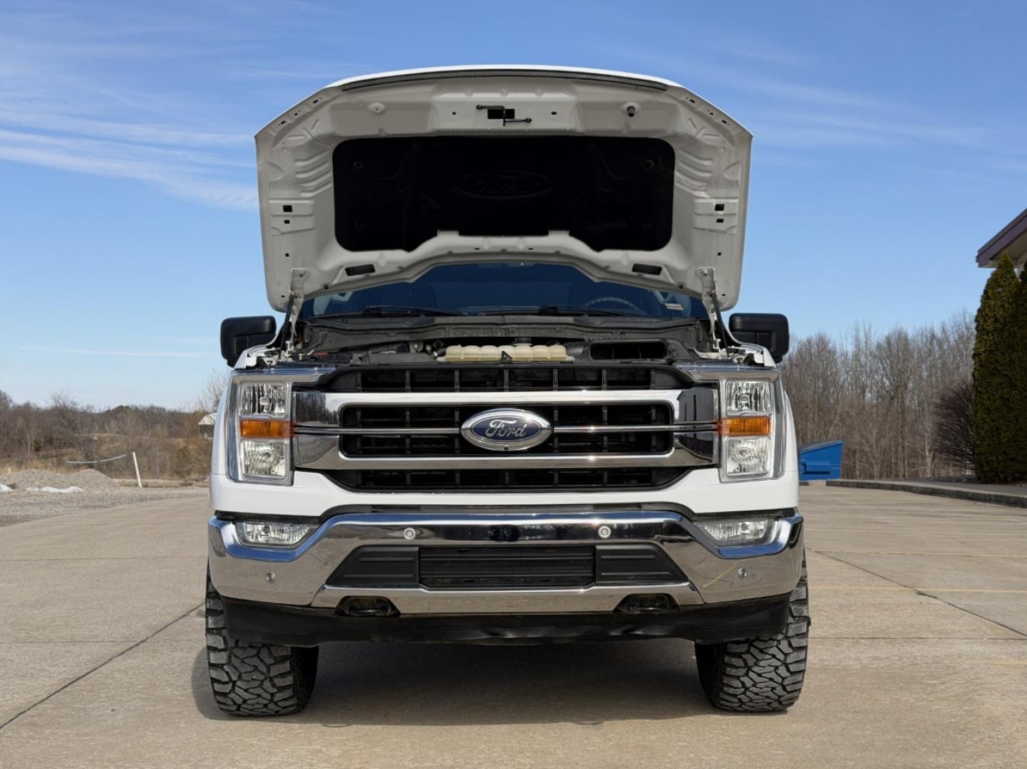 2023 WHITE /Gray Ford F-150 XLT SuperCrew 6.5-ft. Bed 4WD (1FTFW1E53PK) with an 5.0L V8 engine, 6A transmission, located at 2990 Old Orchard Rd., Jackson, MO, 63755, 37.354214, -89.612106 - 2023 Ford F-150 XLT 1-Owner 88xxx miles 4x4 5.0L V8 Automatic Navigation Backup Camera Power Driver Seat Bluetooth Cruise Power Windows/Locks/Mirrors We have financing available and we accept trades! Fill out a credit application on our website or come by today! If you have any question - Photo#33