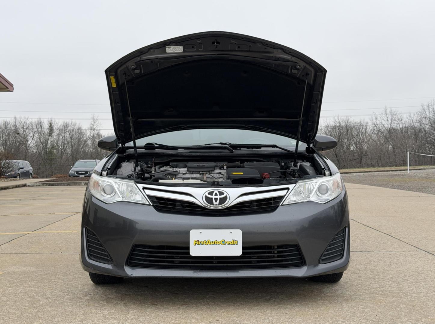 2012 GRAY /Gray Toyota Camry LE (4T4BF1FK8CR) with an 2.5L 4 Cyl. engine, Automatic transmission, located at 2990 Old Orchard Rd., Jackson, MO, 63755, 37.354214, -89.612106 - 2012 Toyota Camry LE 117xxx miles Front Wheel Drive 2.5L 4 Cyl. Automatic Power Driver Seat Bluetooth Cruise Power Windows/Locks/Mirrors We have financing available and we accept trades! Fill out a credit application on our website or come by today! If you have any questions, give us a cal - Photo#30