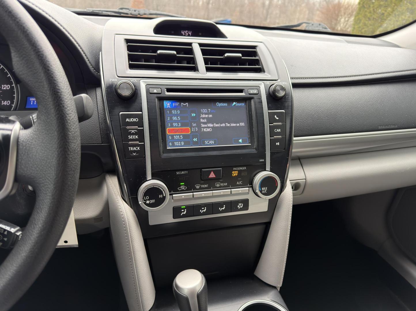 2012 GRAY /Gray Toyota Camry LE (4T4BF1FK8CR) with an 2.5L 4 Cyl. engine, Automatic transmission, located at 2990 Old Orchard Rd., Jackson, MO, 63755, 37.354214, -89.612106 - 2012 Toyota Camry LE 117xxx miles Front Wheel Drive 2.5L 4 Cyl. Automatic Power Driver Seat Bluetooth Cruise Power Windows/Locks/Mirrors We have financing available and we accept trades! Fill out a credit application on our website or come by today! If you have any questions, give us a cal - Photo#23