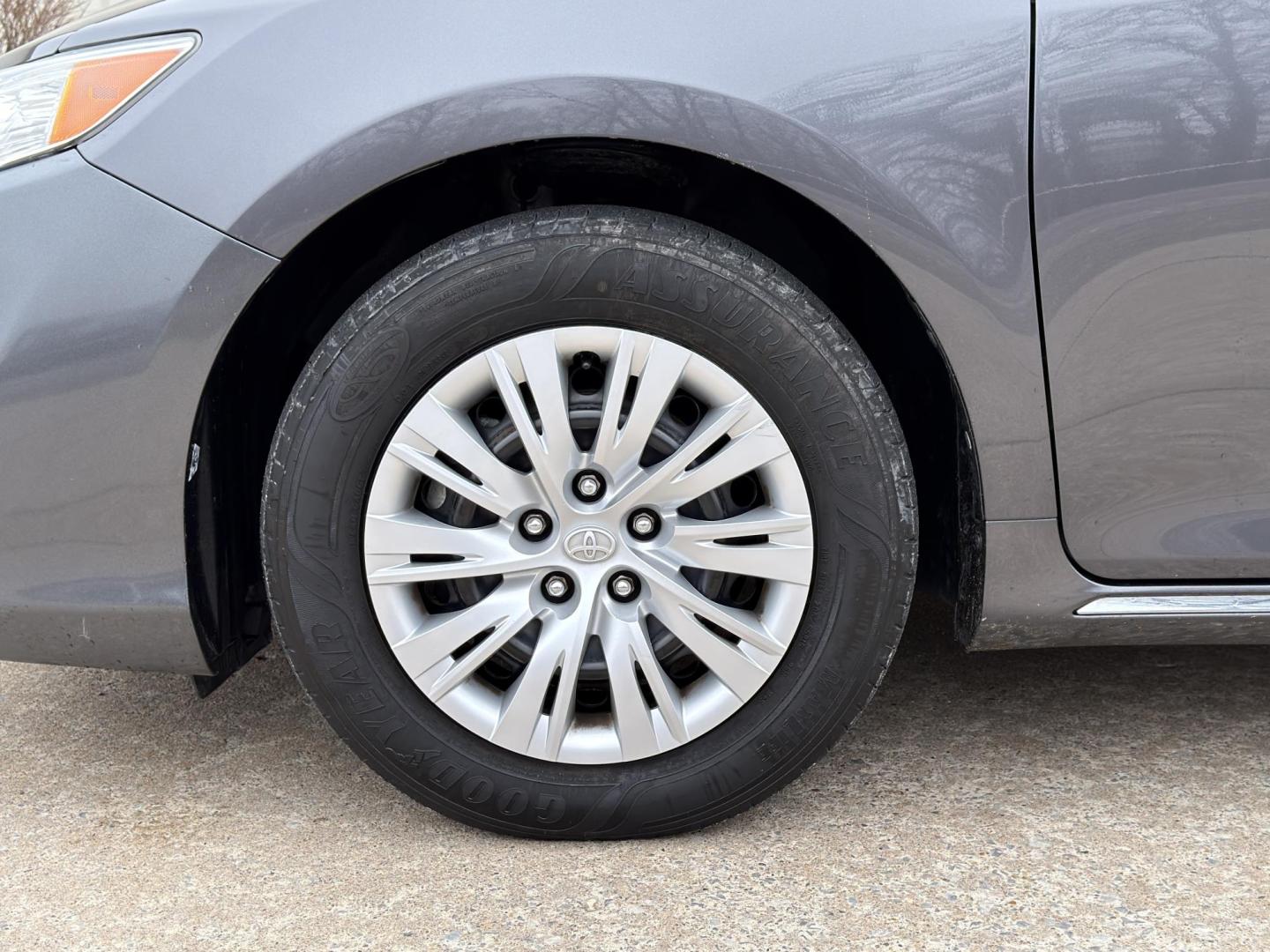 2012 GRAY /Gray Toyota Camry LE (4T4BF1FK8CR) with an 2.5L 4 Cyl. engine, Automatic transmission, located at 2990 Old Orchard Rd., Jackson, MO, 63755, 37.354214, -89.612106 - 2012 Toyota Camry LE 117xxx miles Front Wheel Drive 2.5L 4 Cyl. Automatic Power Driver Seat Bluetooth Cruise Power Windows/Locks/Mirrors We have financing available and we accept trades! Fill out a credit application on our website or come by today! If you have any questions, give us a cal - Photo#33