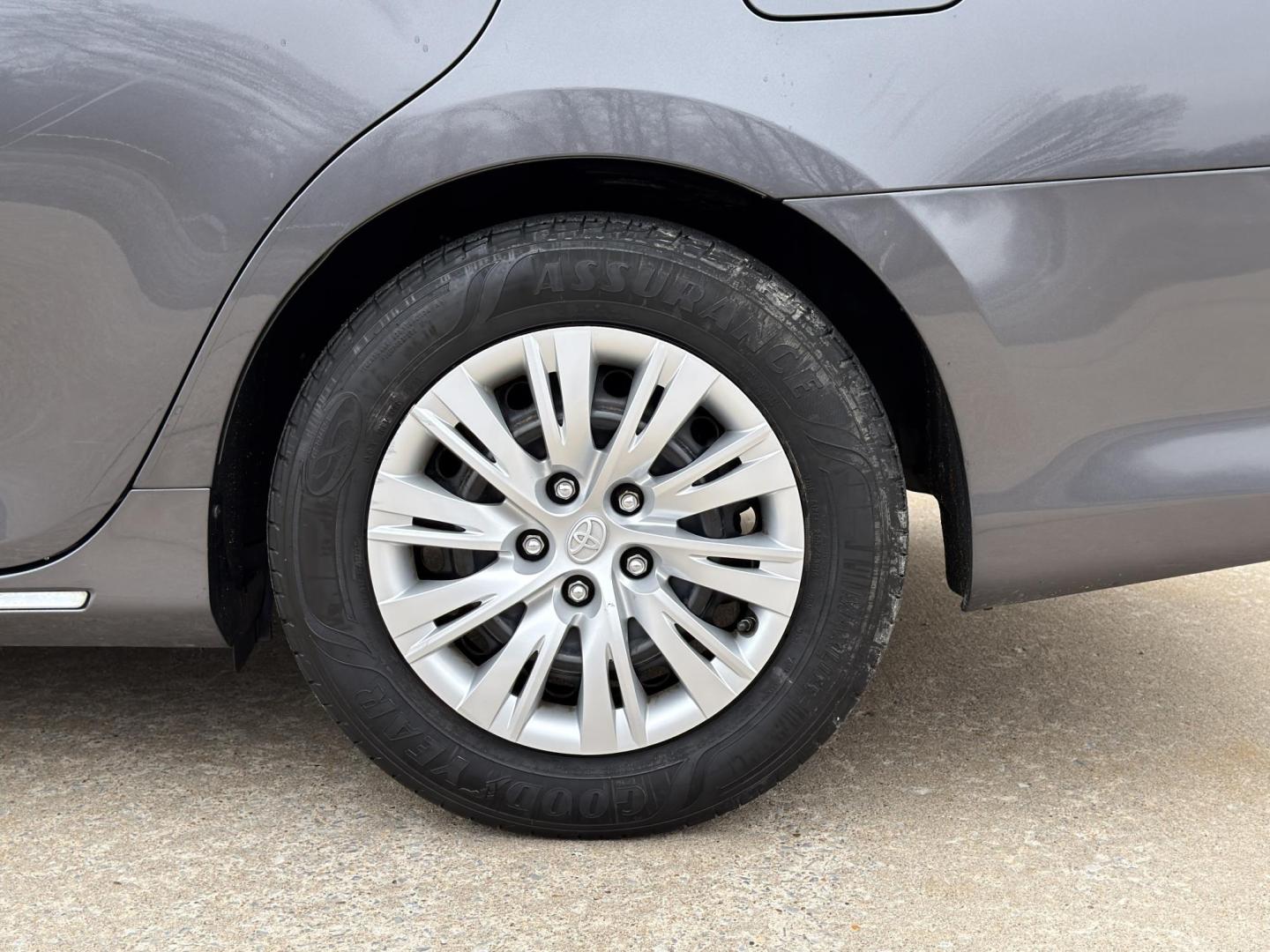 2012 GRAY /Gray Toyota Camry LE (4T4BF1FK8CR) with an 2.5L 4 Cyl. engine, Automatic transmission, located at 2990 Old Orchard Rd., Jackson, MO, 63755, 37.354214, -89.612106 - 2012 Toyota Camry LE 117xxx miles Front Wheel Drive 2.5L 4 Cyl. Automatic Power Driver Seat Bluetooth Cruise Power Windows/Locks/Mirrors We have financing available and we accept trades! Fill out a credit application on our website or come by today! If you have any questions, give us a cal - Photo#34