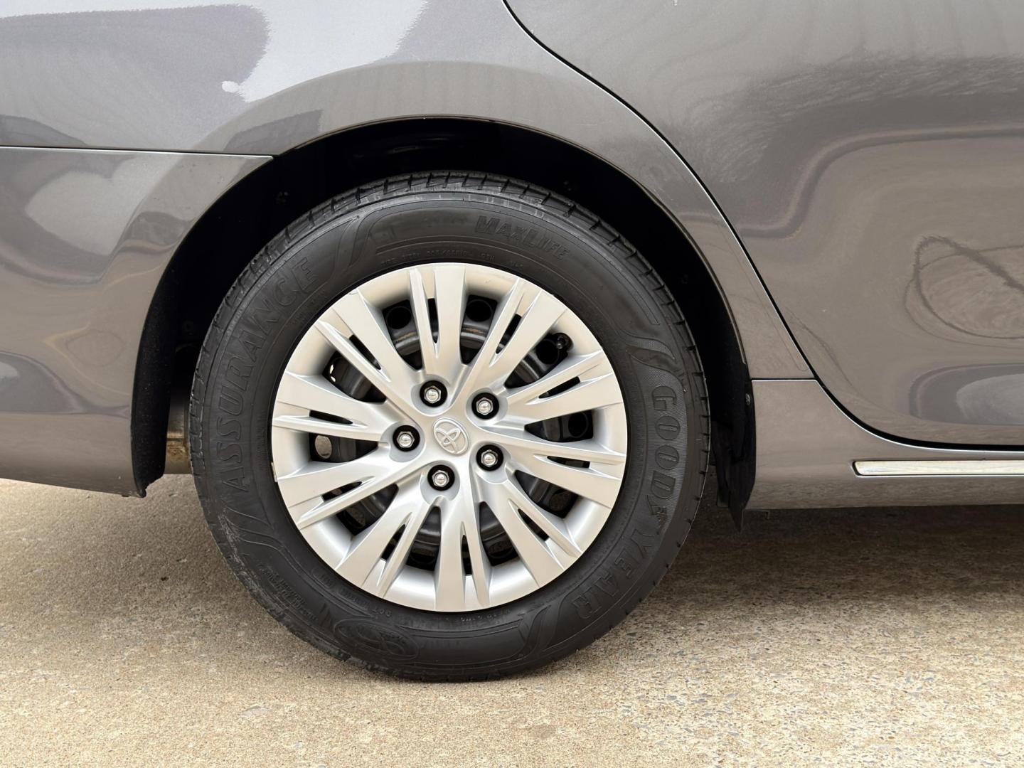 2012 GRAY /Gray Toyota Camry LE (4T4BF1FK8CR) with an 2.5L 4 Cyl. engine, Automatic transmission, located at 2990 Old Orchard Rd., Jackson, MO, 63755, 37.354214, -89.612106 - 2012 Toyota Camry LE 117xxx miles Front Wheel Drive 2.5L 4 Cyl. Automatic Power Driver Seat Bluetooth Cruise Power Windows/Locks/Mirrors We have financing available and we accept trades! Fill out a credit application on our website or come by today! If you have any questions, give us a cal - Photo#35