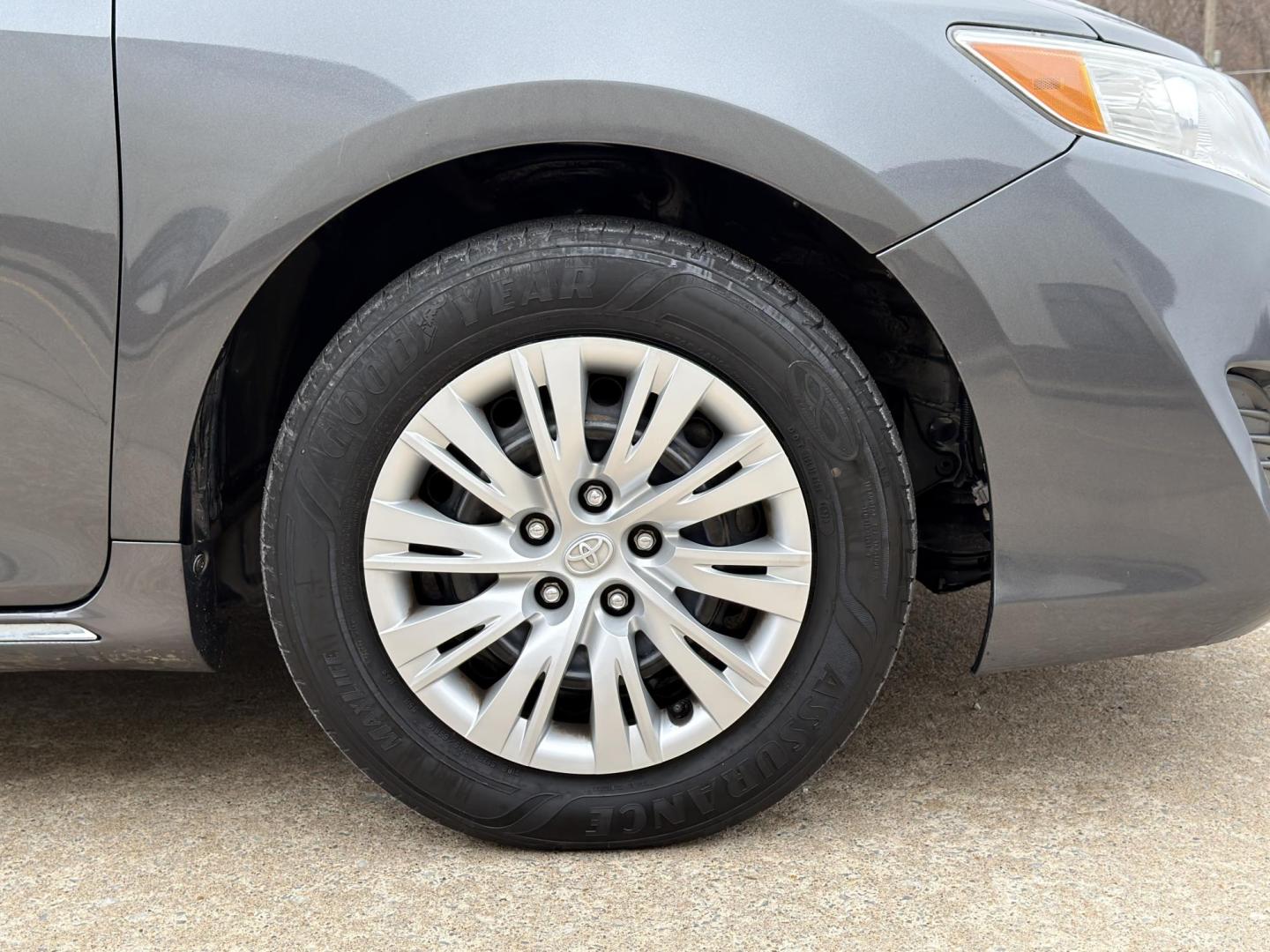 2012 GRAY /Gray Toyota Camry LE (4T4BF1FK8CR) with an 2.5L 4 Cyl. engine, Automatic transmission, located at 2990 Old Orchard Rd., Jackson, MO, 63755, 37.354214, -89.612106 - 2012 Toyota Camry LE 117xxx miles Front Wheel Drive 2.5L 4 Cyl. Automatic Power Driver Seat Bluetooth Cruise Power Windows/Locks/Mirrors We have financing available and we accept trades! Fill out a credit application on our website or come by today! If you have any questions, give us a cal - Photo#36