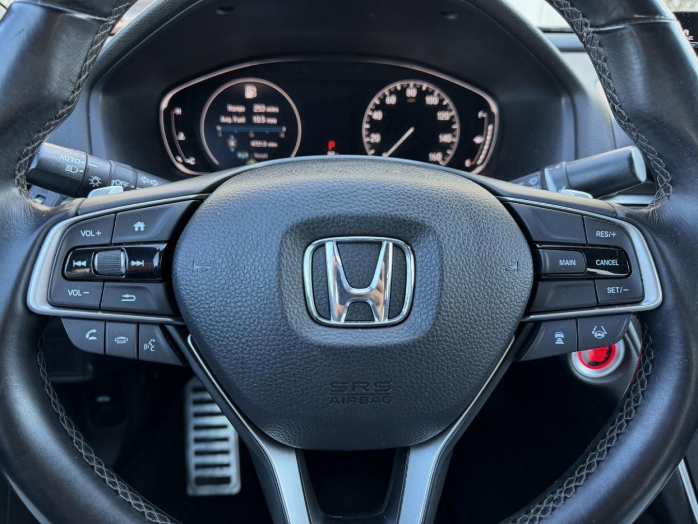 2018 WHITE /Black Honda Accord Sport CVT (1HGCV1F38JA) with an 1.5L 4 Cyl. engine, CVT transmission, located at 2990 Old Orchard Rd., Jackson, MO, 63755, 37.354214, -89.612106 - 2018 Honda Accord Sport 169xxx miles Front Wheel Drive 1.5L 4 Cyl. Automatic Leather Backup Camera Power Driver Seat Bluetooth Cruise Power Windows/Locks/Mirrors We have financing available and we accept trades! Fill out a credit application on our website or come by today! If you have a - Photo#21