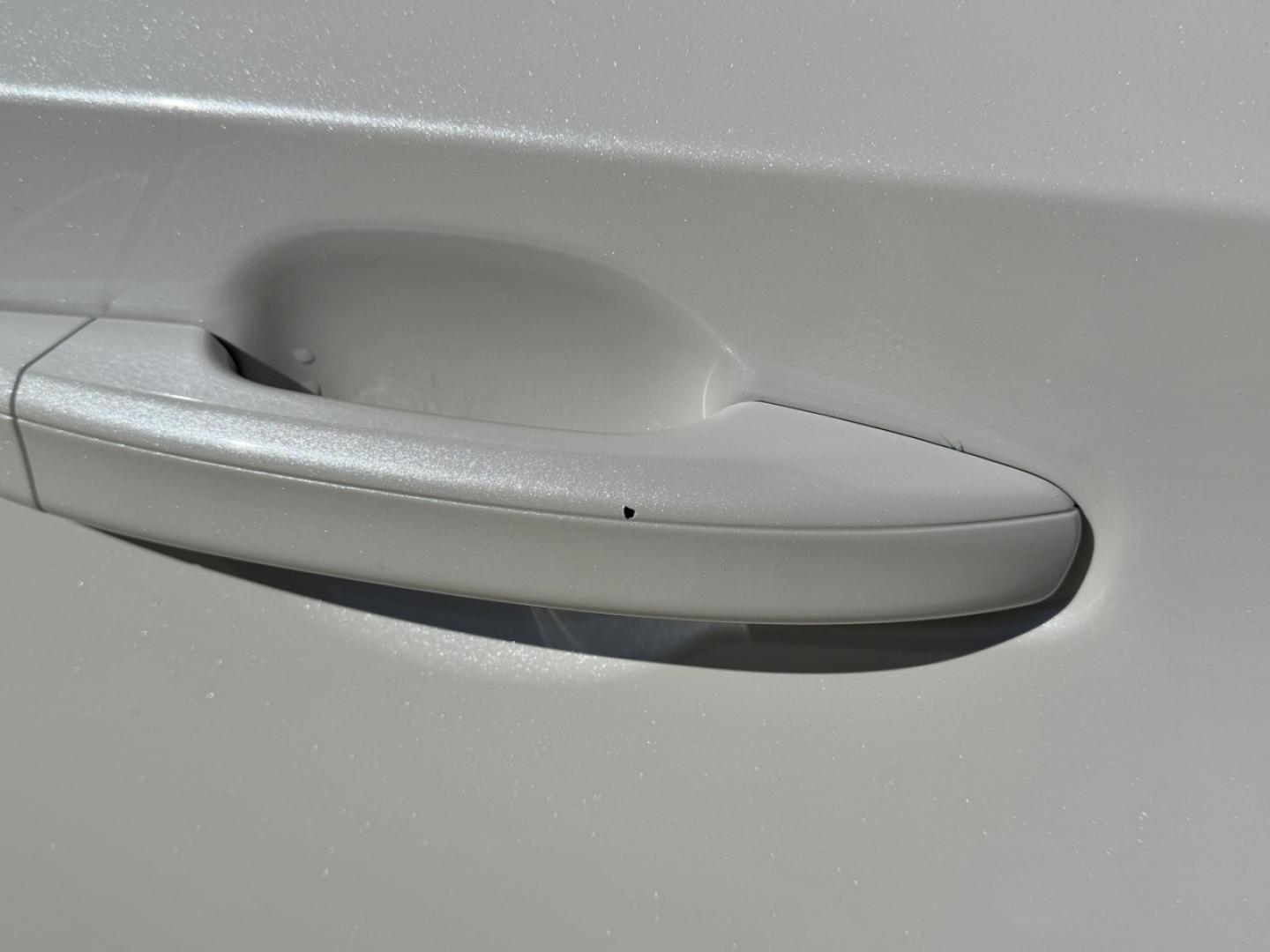 2018 WHITE /Black Honda Accord Sport CVT (1HGCV1F38JA) with an 1.5L 4 Cyl. engine, CVT transmission, located at 2990 Old Orchard Rd., Jackson, MO, 63755, 37.354214, -89.612106 - 2018 Honda Accord Sport 169xxx miles Front Wheel Drive 1.5L 4 Cyl. Automatic Leather Backup Camera Power Driver Seat Bluetooth Cruise Power Windows/Locks/Mirrors We have financing available and we accept trades! Fill out a credit application on our website or come by today! If you have a - Photo#41