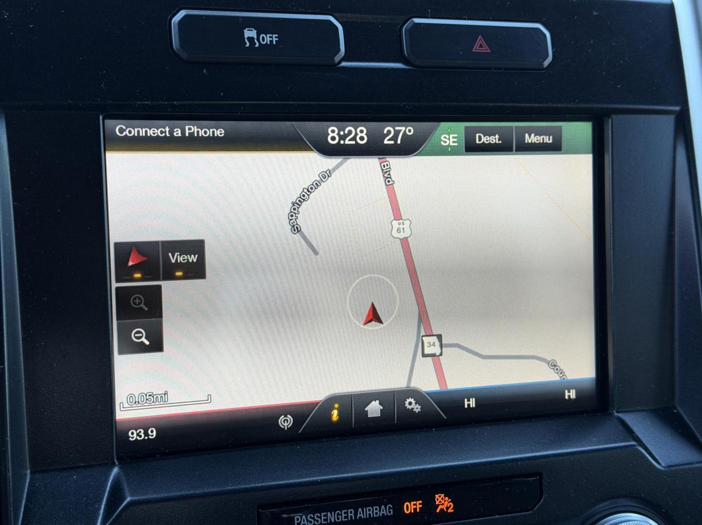 2015 SILVER /Gray Ford F-150 Lariat SuperCrew 6.5-ft. Bed 4WD (1FTEW1EG7FK) with an 3.5L V6 TURBO engine, Automatic transmission, located at 2990 Old Orchard Rd., Jackson, MO, 63755, 37.354214, -89.612106 - 2015 Ford F-150 Lariat 164xxx miles 4x4 3.5L V6 Automatic Leather Navigation Power/Heated/Cooled Seats Heated Rear Seats Heated Steering Wheel Backup Camera Bluetooth Remote Start Cruise Power Windows/Locks/Mirrors We have financing available and we accept trades! Fill out a credit ap - Photo#3