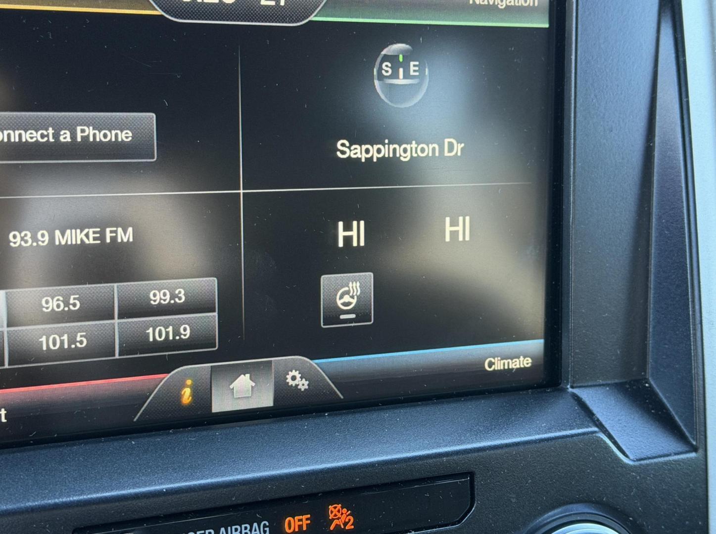 2015 SILVER /Gray Ford F-150 Lariat SuperCrew 6.5-ft. Bed 4WD (1FTEW1EG7FK) with an 3.5L V6 TURBO engine, Automatic transmission, located at 2990 Old Orchard Rd., Jackson, MO, 63755, 37.354214, -89.612106 - 2015 Ford F-150 Lariat 164xxx miles 4x4 3.5L V6 Automatic Leather Navigation Power/Heated/Cooled Seats Heated Rear Seats Heated Steering Wheel Backup Camera Bluetooth Remote Start Cruise Power Windows/Locks/Mirrors We have financing available and we accept trades! Fill out a credit ap - Photo#6