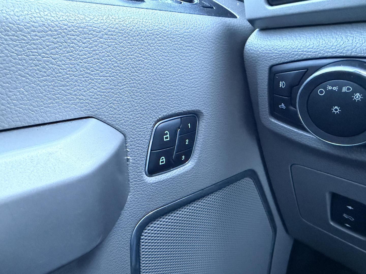 2015 SILVER /Gray Ford F-150 Lariat SuperCrew 6.5-ft. Bed 4WD (1FTEW1EG7FK) with an 3.5L V6 TURBO engine, Automatic transmission, located at 2990 Old Orchard Rd., Jackson, MO, 63755, 37.354214, -89.612106 - 2015 Ford F-150 Lariat 164xxx miles 4x4 3.5L V6 Automatic Leather Navigation Power/Heated/Cooled Seats Heated Rear Seats Heated Steering Wheel Backup Camera Bluetooth Remote Start Cruise Power Windows/Locks/Mirrors We have financing available and we accept trades! Fill out a credit ap - Photo#32