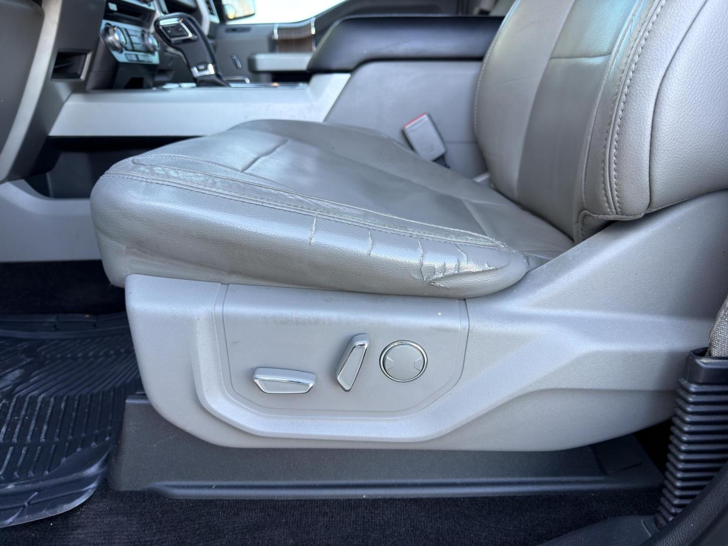 2015 SILVER /Gray Ford F-150 Lariat SuperCrew 6.5-ft. Bed 4WD (1FTEW1EG7FK) with an 3.5L V6 TURBO engine, Automatic transmission, located at 2990 Old Orchard Rd., Jackson, MO, 63755, 37.354214, -89.612106 - 2015 Ford F-150 Lariat 164xxx miles 4x4 3.5L V6 Automatic Leather Navigation Power/Heated/Cooled Seats Heated Rear Seats Heated Steering Wheel Backup Camera Bluetooth Remote Start Cruise Power Windows/Locks/Mirrors We have financing available and we accept trades! Fill out a credit ap - Photo#7