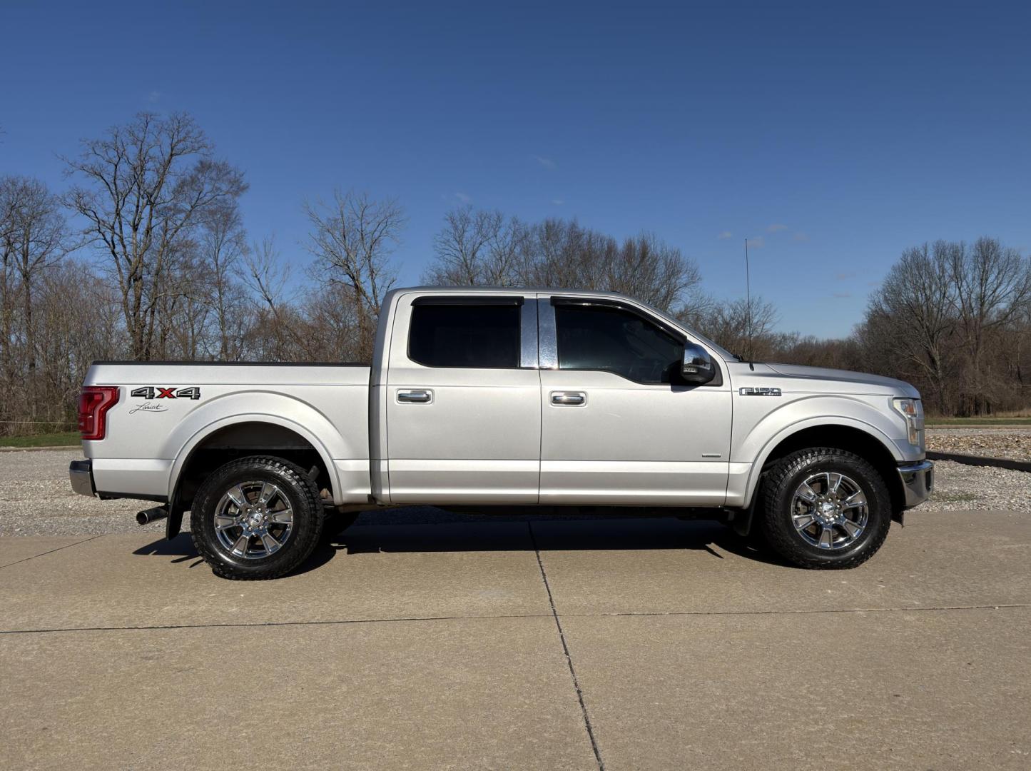 2015 SILVER /Gray Ford F-150 Lariat SuperCrew 6.5-ft. Bed 4WD (1FTEW1EG7FK) with an 3.5L V6 TURBO engine, Automatic transmission, located at 2990 Old Orchard Rd., Jackson, MO, 63755, 37.354214, -89.612106 - 2015 Ford F-150 Lariat 164xxx miles 4x4 3.5L V6 Automatic Leather Navigation Power/Heated/Cooled Seats Heated Rear Seats Heated Steering Wheel Backup Camera Bluetooth Remote Start Cruise Power Windows/Locks/Mirrors We have financing available and we accept trades! Fill out a credit ap - Photo#11