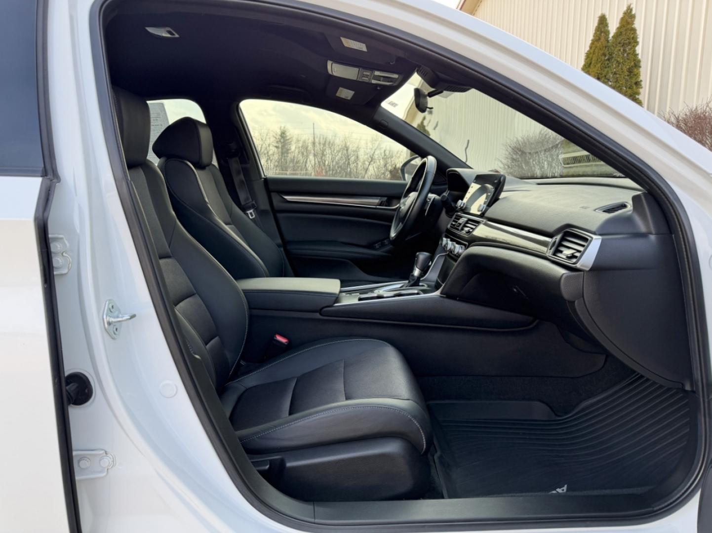 2022 WHITE /Black Honda Accord Sport CVT (1HGCV1F34NA) with an 1.5L 4 Cyl. engine, Automatic transmission, located at 2990 Old Orchard Rd., Jackson, MO, 63755, 37.354214, -89.612106 - 2022 Honda Accord Sport 64xxx miles Front Wheel Drive 1.5L 4 Cyl. Automatic Power Driver Seat Backup Camera Bluetooth Cruise Power Windows/Locks/Mirrors We have financing available and we accept trades! Fill out a credit application on our website or come by today! If you have any questio - Photo#14