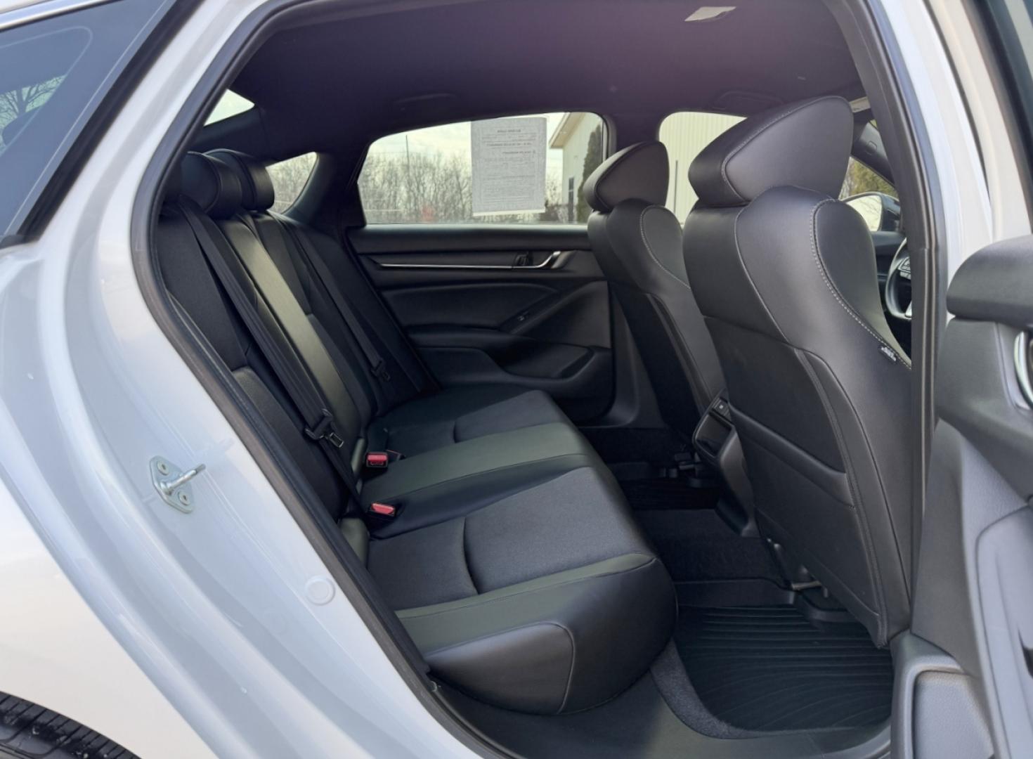 2022 WHITE /Black Honda Accord Sport CVT (1HGCV1F34NA) with an 1.5L 4 Cyl. engine, Automatic transmission, located at 2990 Old Orchard Rd., Jackson, MO, 63755, 37.354214, -89.612106 - 2022 Honda Accord Sport 64xxx miles Front Wheel Drive 1.5L 4 Cyl. Automatic Power Driver Seat Backup Camera Bluetooth Cruise Power Windows/Locks/Mirrors We have financing available and we accept trades! Fill out a credit application on our website or come by today! If you have any questio - Photo#16