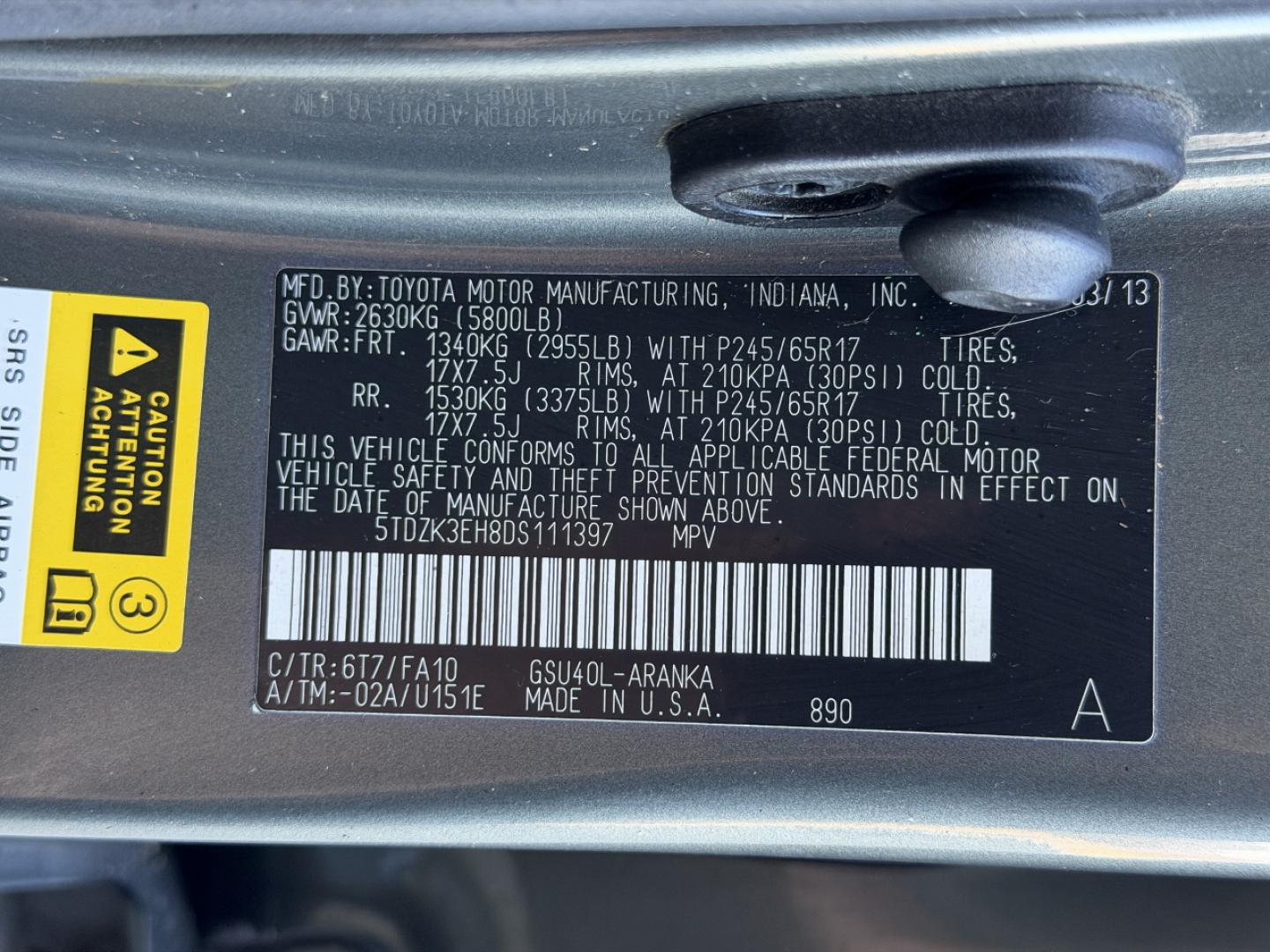 2013 GREEN /Gray Toyota Highlander 2WD (5TDZK3EH8DS) with an 3.5L V6 engine, Automatic transmission, located at 2990 Old Orchard Rd., Jackson, MO, 63755, 37.354214, -89.612106 - 2013 Toyota Highlander 221xxx miles Front Wheel Drive 3.5L V6 Automatic Backup Camera 3rd Row Power Driver Seat Bluetooth Cruise Power Windows/Locks/Mirrors We have financing available and we accept trades! Fill out a credit application on our website or come by today! If you have any qu - Photo#51