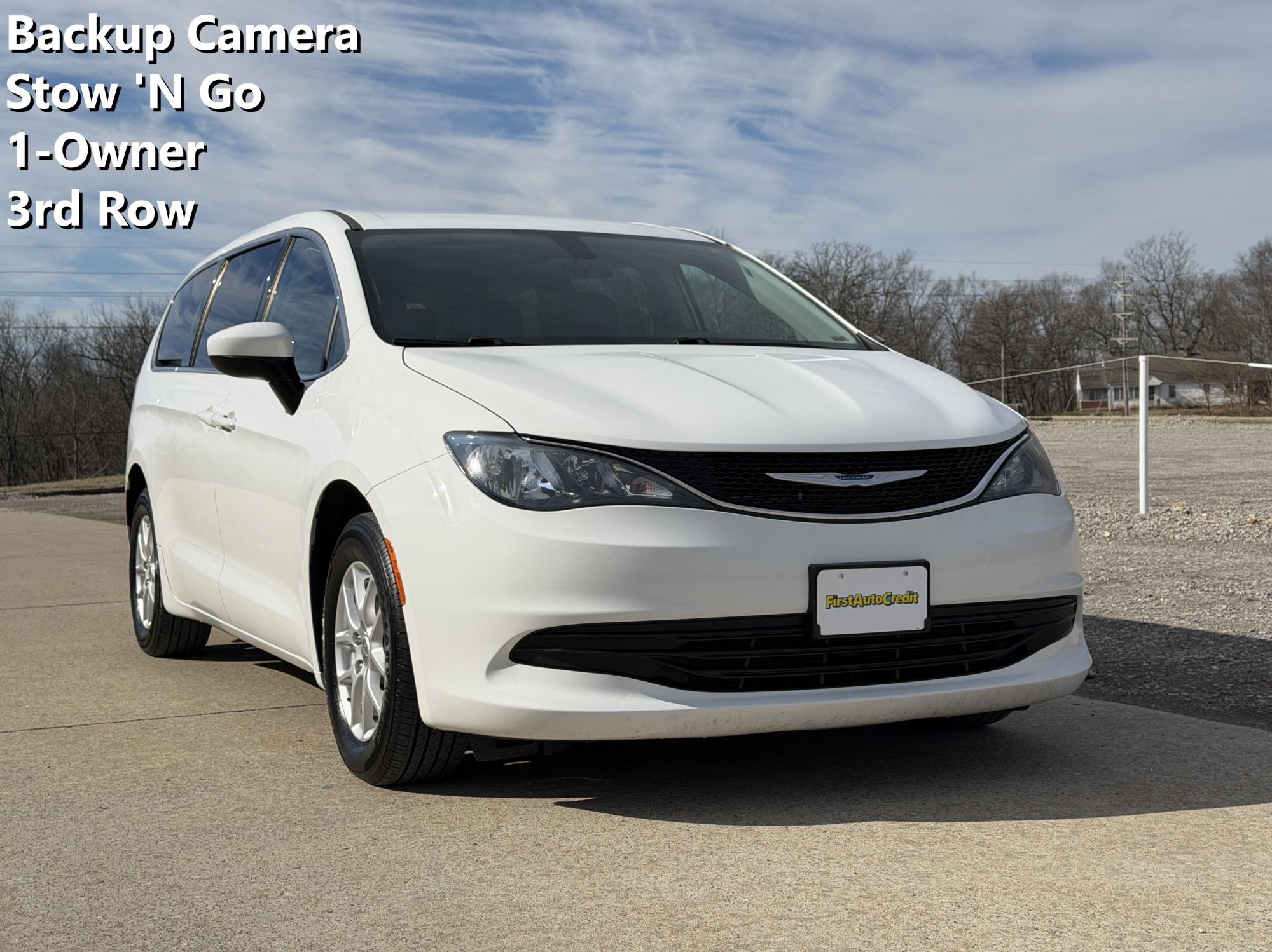 2020 Chrysler Voyager LX