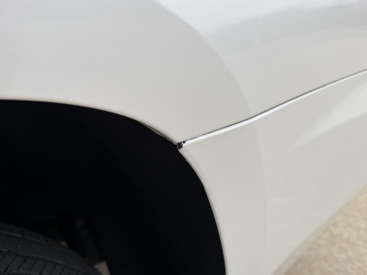 2018 WHITE /Tan GMC Yukon XL Denali 4WD (1GKS2HKJ1JR) with an 6.2L V8 engine, Automatic transmission, located at 2990 Old Orchard Rd., Jackson, MO, 63755, 37.354214, -89.612106 - 2018 GMC Yukon XL Denali 140xxx miles 4 Wheel Drive 6.2L V8 Automatic Leather 3rd Row Navigation Rear Entertainment Backup Camera Power/Heated/Cooled Seats Heated Rear Seats Heated Steering Wheel Power Running Boards Heads Up Display Bluetooth Remote Start Cruise Power Windows/Lock - Photo#51