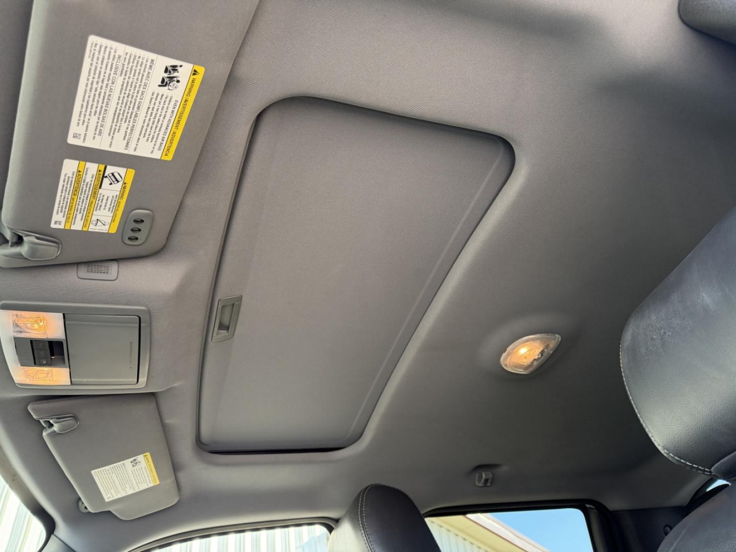 2013 WHITE /Black Ford F-150 Lariat SuperCrew 6.5-ft. Bed 4WD (1FTFW1ET1DK) with an 3.5L V6 TURBO engine, Automatic transmission, located at 2990 Old Orchard Rd., Jackson, MO, 63755, 37.354214, -89.612106 - 2013 Ford F-150 Lariat 159xxx miles 4x4 3.5L V6 Automatic Leather Navigation Power/Heated/Cooled Seats Backup Camera Sunroof Bluetooth Remote Start Cruise Power Windows/Locks/Mirrors We have financing available and we accept trades! Fill out a credit application on our website or come - Photo#6