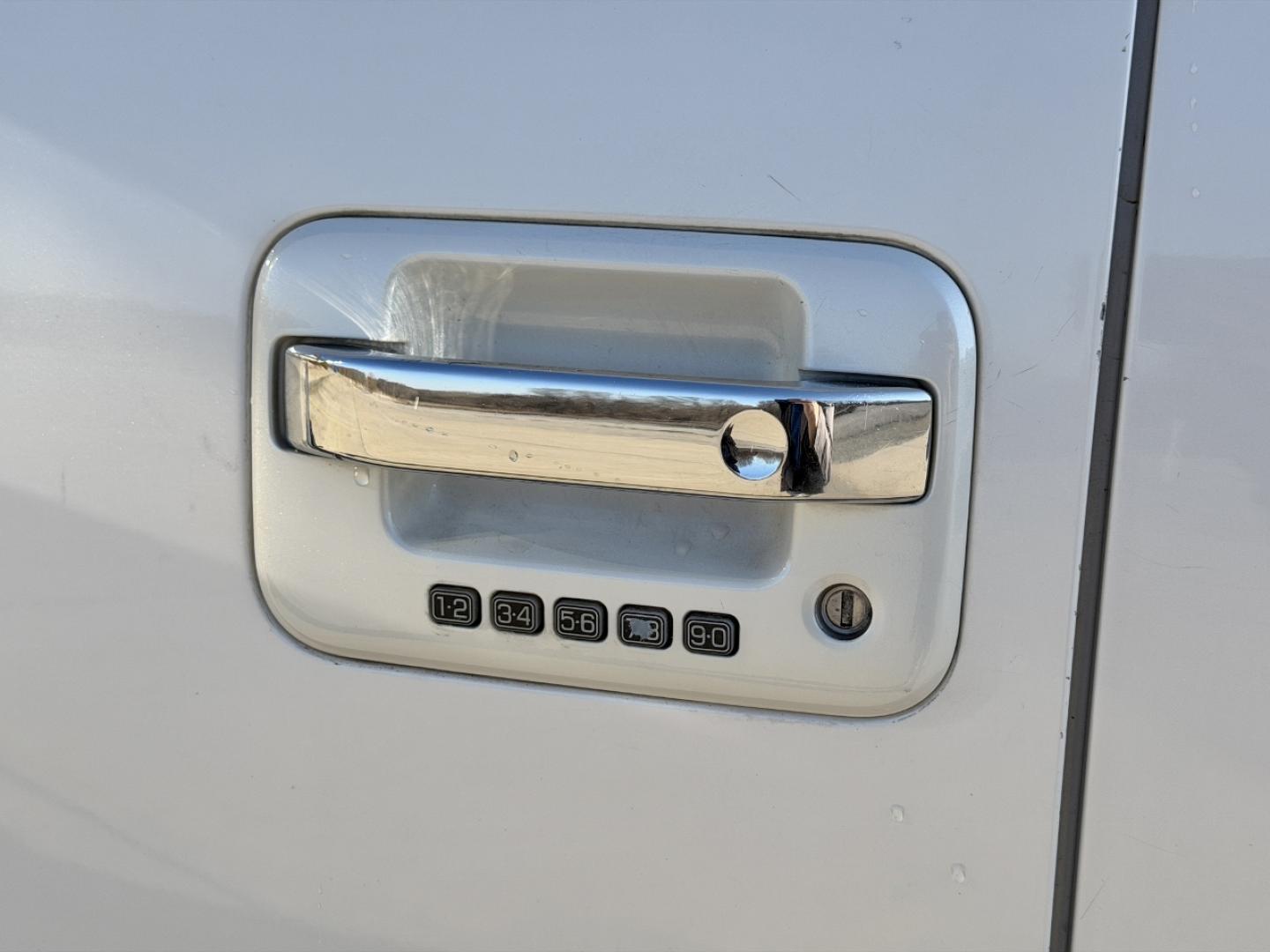 2013 WHITE /Black Ford F-150 Lariat SuperCrew 6.5-ft. Bed 4WD (1FTFW1ET1DK) with an 3.5L V6 TURBO engine, Automatic transmission, located at 2990 Old Orchard Rd., Jackson, MO, 63755, 37.354214, -89.612106 - 2013 Ford F-150 Lariat 159xxx miles 4x4 3.5L V6 Automatic Leather Navigation Power/Heated/Cooled Seats Backup Camera Sunroof Bluetooth Remote Start Cruise Power Windows/Locks/Mirrors We have financing available and we accept trades! Fill out a credit application on our website or come - Photo#34