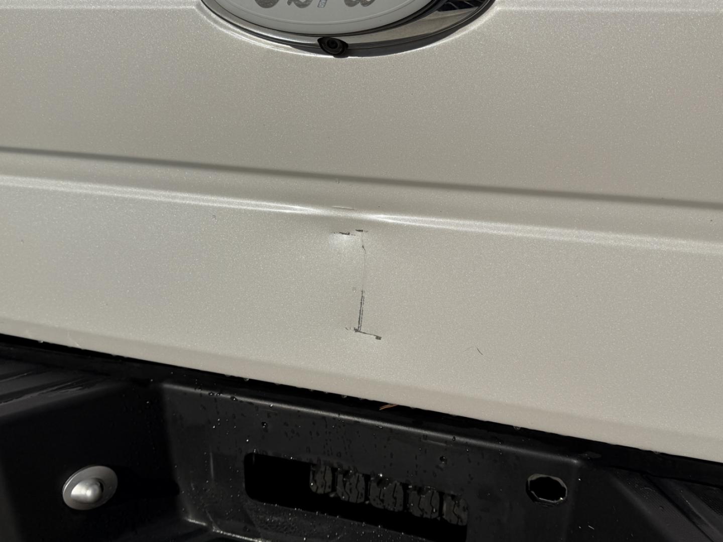 2013 WHITE /Black Ford F-150 Lariat SuperCrew 6.5-ft. Bed 4WD (1FTFW1ET1DK) with an 3.5L V6 TURBO engine, Automatic transmission, located at 2990 Old Orchard Rd., Jackson, MO, 63755, 37.354214, -89.612106 - 2013 Ford F-150 Lariat 159xxx miles 4x4 3.5L V6 Automatic Leather Navigation Power/Heated/Cooled Seats Backup Camera Sunroof Bluetooth Remote Start Cruise Power Windows/Locks/Mirrors We have financing available and we accept trades! Fill out a credit application on our website or come - Photo#42