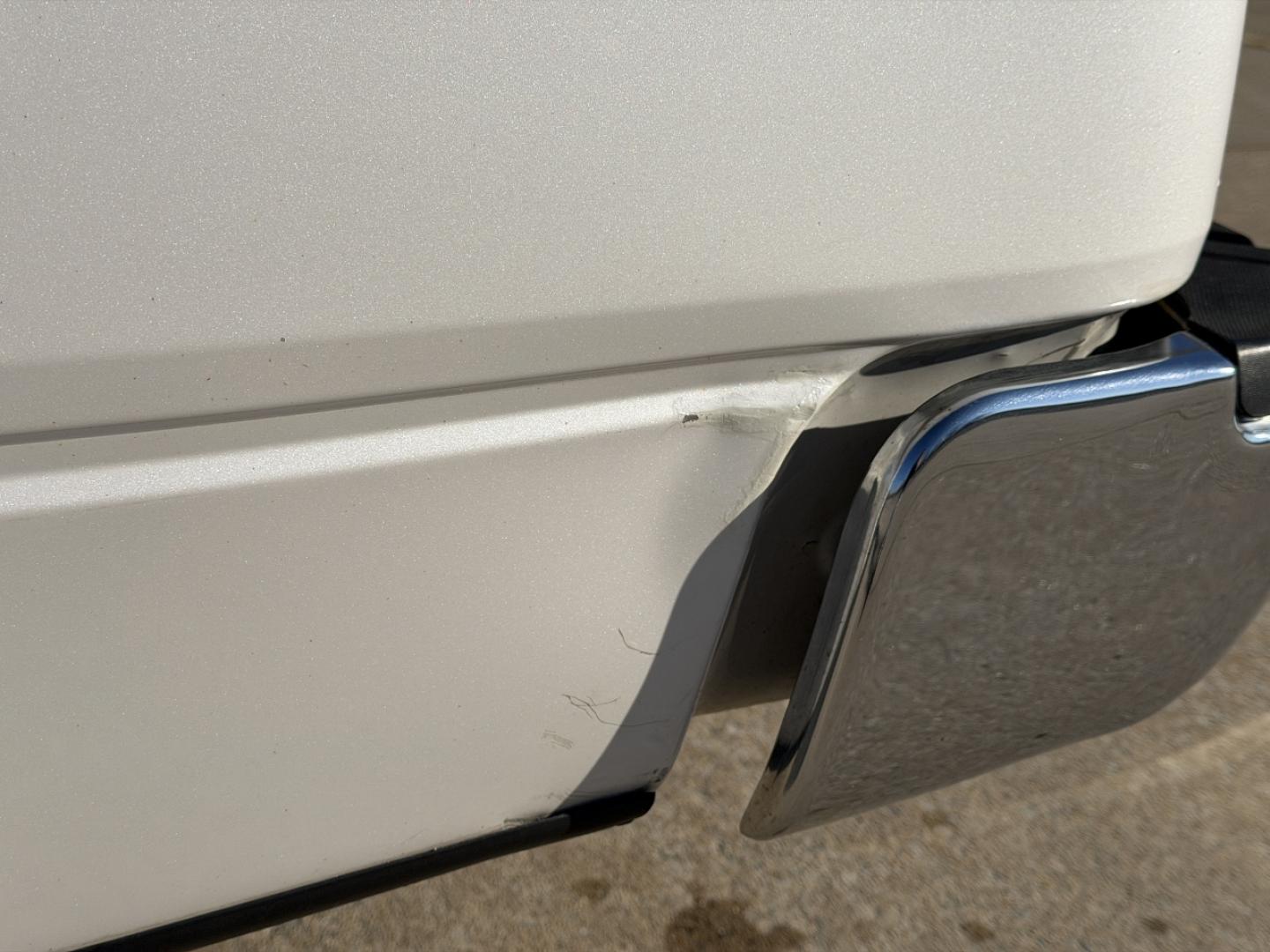 2013 WHITE /Black Ford F-150 Lariat SuperCrew 6.5-ft. Bed 4WD (1FTFW1ET1DK) with an 3.5L V6 TURBO engine, Automatic transmission, located at 2990 Old Orchard Rd., Jackson, MO, 63755, 37.354214, -89.612106 - 2013 Ford F-150 Lariat 159xxx miles 4x4 3.5L V6 Automatic Leather Navigation Power/Heated/Cooled Seats Backup Camera Sunroof Bluetooth Remote Start Cruise Power Windows/Locks/Mirrors We have financing available and we accept trades! Fill out a credit application on our website or come - Photo#44