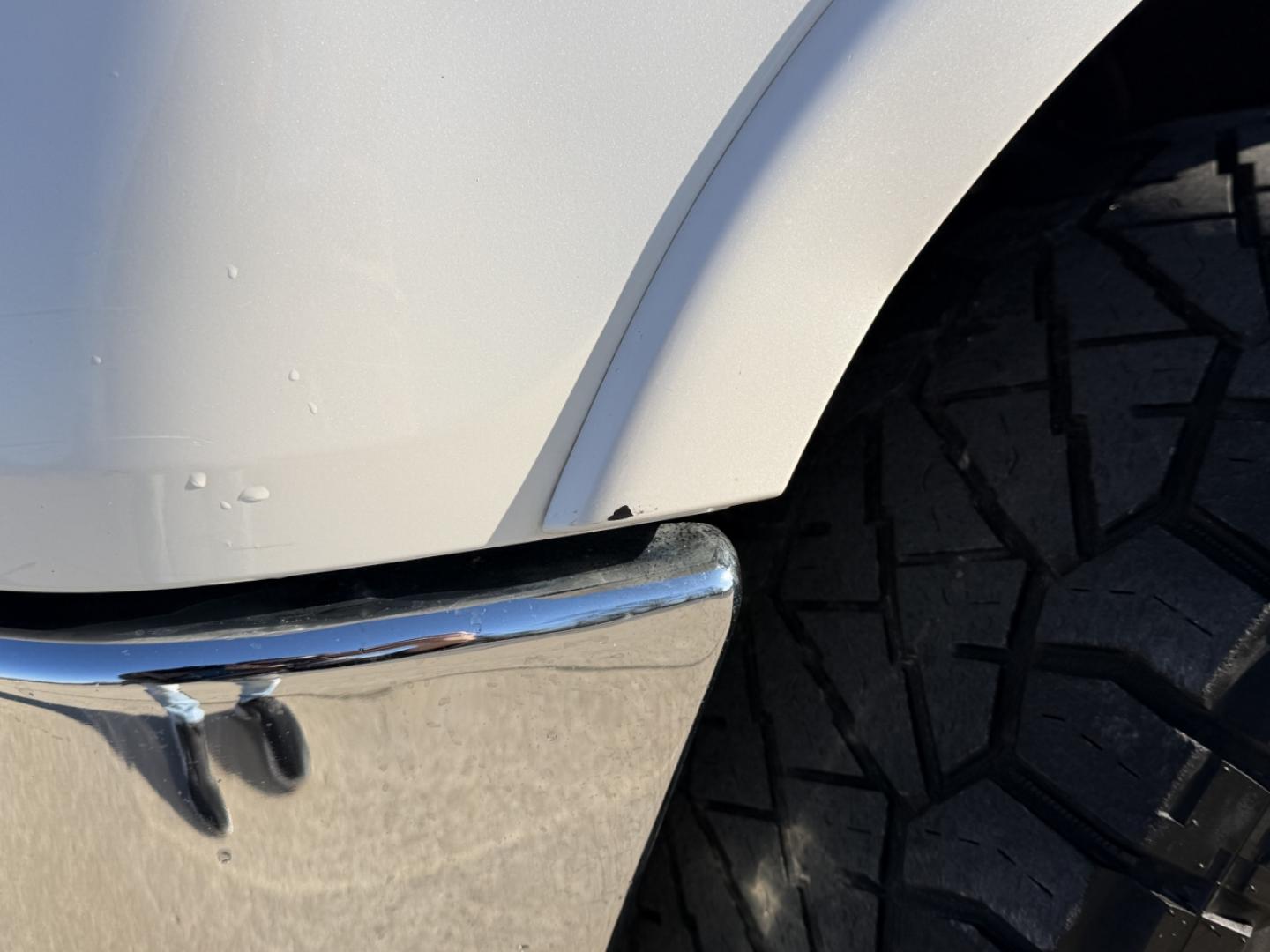 2013 WHITE /Black Ford F-150 Lariat SuperCrew 6.5-ft. Bed 4WD (1FTFW1ET1DK) with an 3.5L V6 TURBO engine, Automatic transmission, located at 2990 Old Orchard Rd., Jackson, MO, 63755, 37.354214, -89.612106 - 2013 Ford F-150 Lariat 159xxx miles 4x4 3.5L V6 Automatic Leather Navigation Power/Heated/Cooled Seats Backup Camera Sunroof Bluetooth Remote Start Cruise Power Windows/Locks/Mirrors We have financing available and we accept trades! Fill out a credit application on our website or come - Photo#47