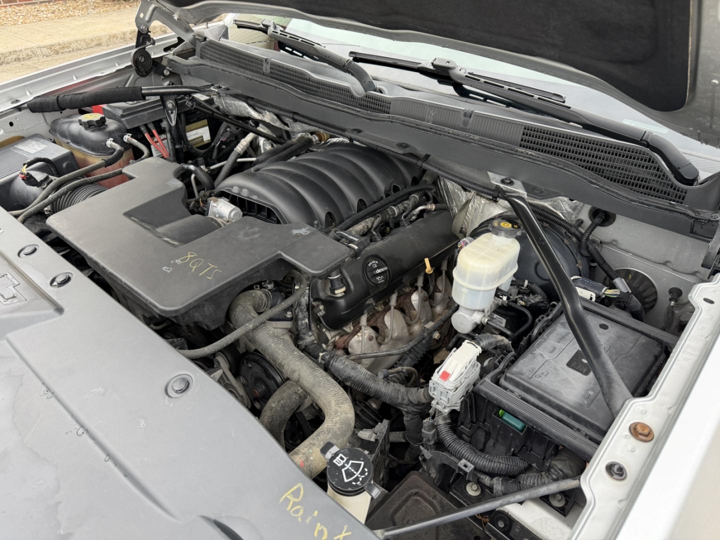 2014 SILVER /Tan Chevrolet Silverado 1500 LTZ Crew Cab 4WD (3GCUKSEC7EG) with an 5.3L V8 engine, Automatic transmission, located at 2990 Old Orchard Rd., Jackson, MO, 63755, 37.354214, -89.612106 - 2014 Chevrolet Silverado 1500 LTZ 174xxx miles 4x4 5.3L V8 Automatic Leather Backup Camera Power/Heated/Cooled Seats Heated Steering Wheel Bluetooth Cruise Power Windows/Locks/Mirrors We have financing available and we accept trades! Fill out a credit application on our website or come b - Photo#34