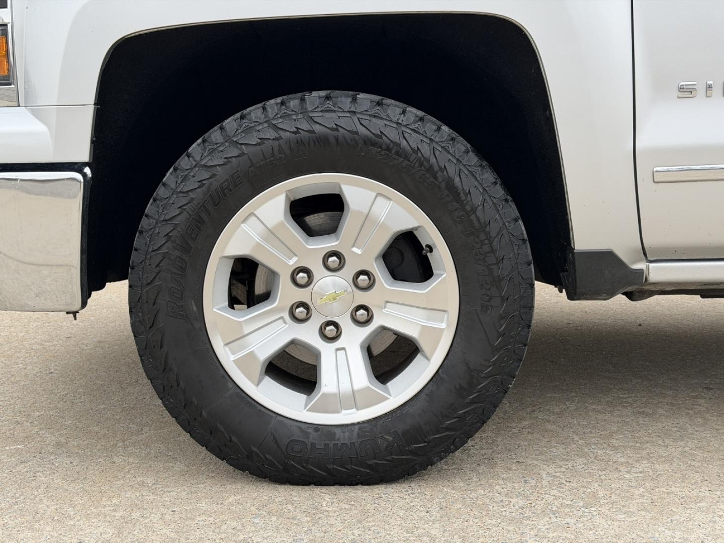 2014 SILVER /Tan Chevrolet Silverado 1500 LTZ Crew Cab 4WD (3GCUKSEC7EG) with an 5.3L V8 engine, Automatic transmission, located at 2990 Old Orchard Rd., Jackson, MO, 63755, 37.354214, -89.612106 - 2014 Chevrolet Silverado 1500 LTZ 174xxx miles 4x4 5.3L V8 Automatic Leather Backup Camera Power/Heated/Cooled Seats Heated Steering Wheel Bluetooth Cruise Power Windows/Locks/Mirrors We have financing available and we accept trades! Fill out a credit application on our website or come b - Photo#36