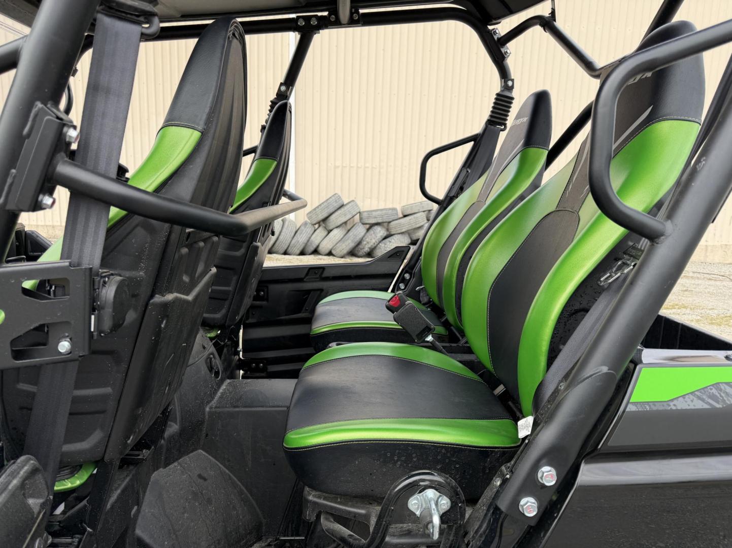 2025 GRAY /Black Kawasaki KRT800 J/K - (JKBRTCJ18SB) , Automatic transmission, located at 2990 Old Orchard Rd., Jackson, MO, 63755, 37.354214, -89.612106 - 2025 Kawasaki KRT800JSFAN Teryx4s 816 miles 4x4 Automatic We have financing available and we accept trades! Fill out a credit application on our website or come by today! If you have any questions, give us a call at (573) 204-7777 or visit our website at firstautocredit.com. - Photo#12