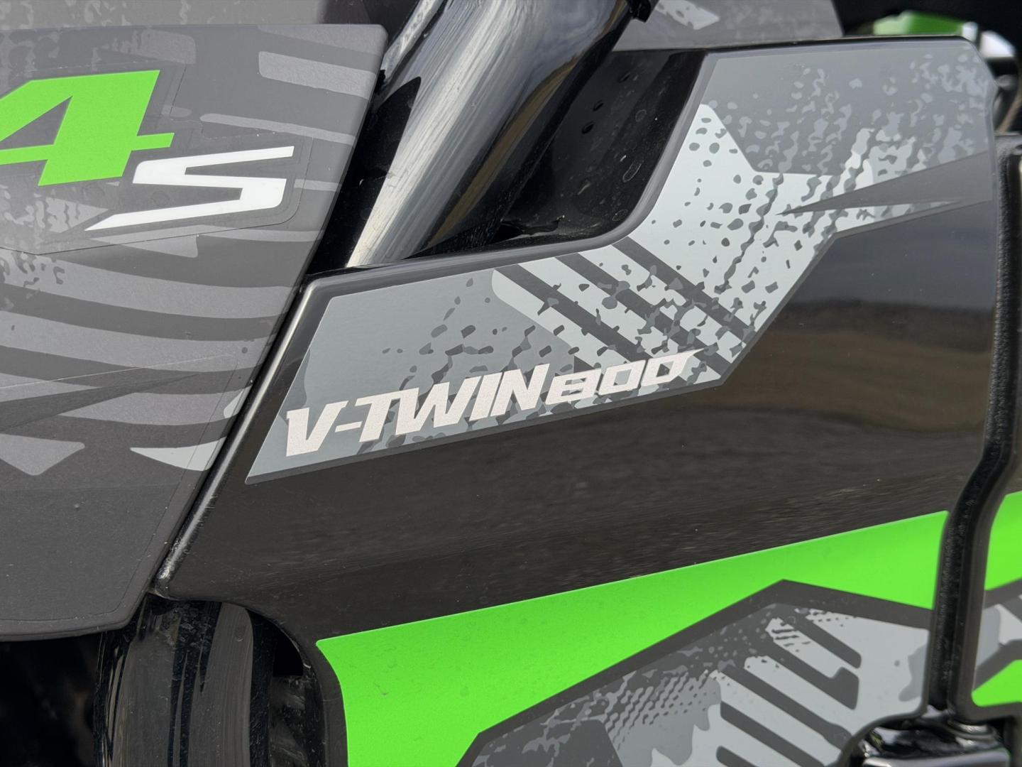 2025 GRAY /Black Kawasaki KRT800 J/K - (JKBRTCJ18SB) , Automatic transmission, located at 2990 Old Orchard Rd., Jackson, MO, 63755, 37.354214, -89.612106 - 2025 Kawasaki KRT800JSFAN Teryx4s 816 miles 4x4 Automatic We have financing available and we accept trades! Fill out a credit application on our website or come by today! If you have any questions, give us a call at (573) 204-7777 or visit our website at firstautocredit.com. - Photo#27