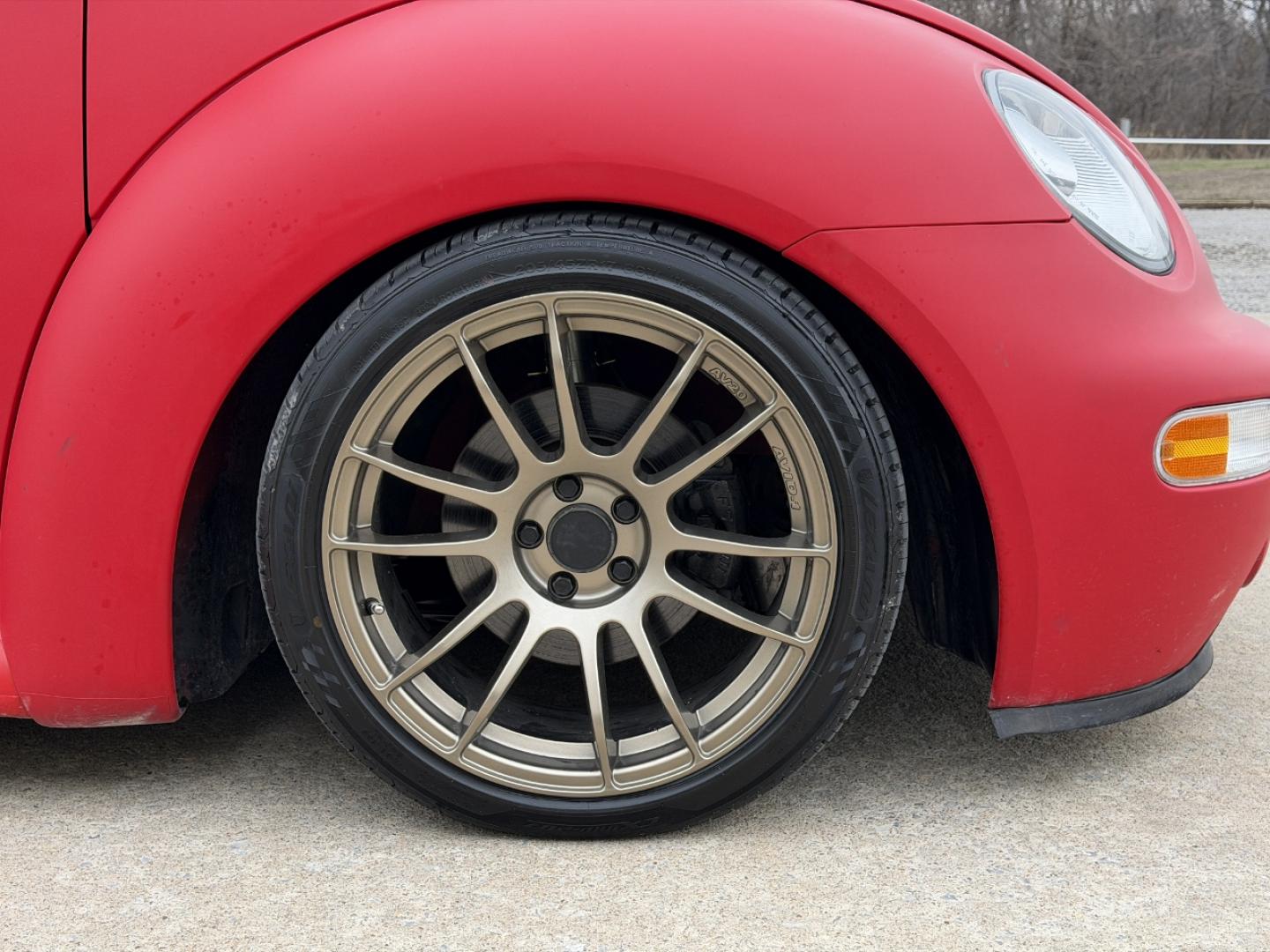 1998 RED /Gray Volkswagen New Beetle Base (3VWBB61C9WM) with an 2.0L 4 Cyl. engine, Manual transmission, located at 2990 Old Orchard Rd., Jackson, MO, 63755, 37.354214, -89.612106 - 1998 Volkswagen New Beetle 87xxx miles Front Wheel Drive 2.0L 4 Cyl. Manual We have financing available and we accept trades! Fill out a credit application on our website or come by today! If you have any questions, give us a call at (573) 204-7777 or visit our website at firstautocredit.com. - Photo#29