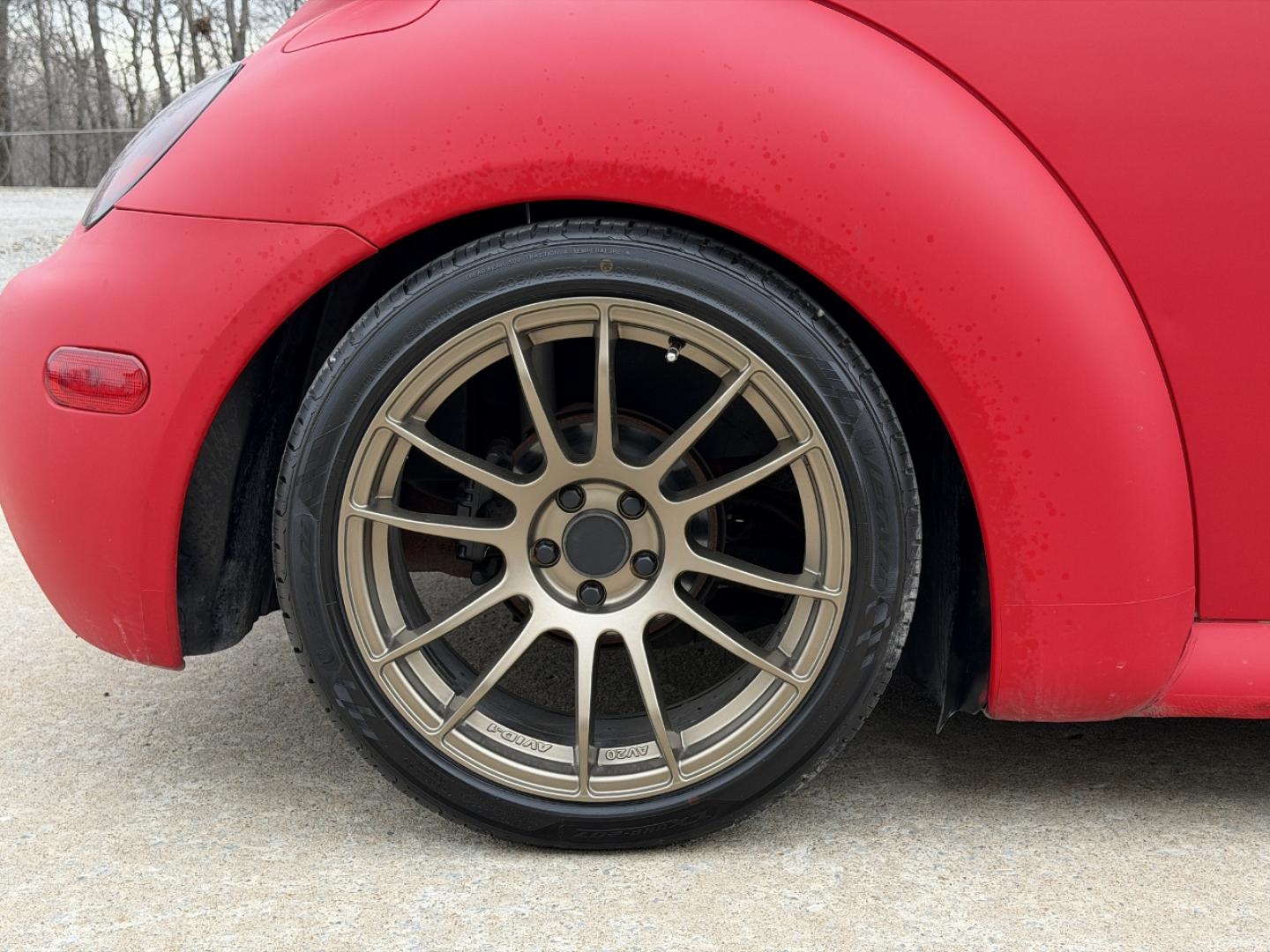 1998 RED /Gray Volkswagen New Beetle Base (3VWBB61C9WM) with an 2.0L 4 Cyl. engine, Manual transmission, located at 2990 Old Orchard Rd., Jackson, MO, 63755, 37.354214, -89.612106 - 1998 Volkswagen New Beetle 87xxx miles Front Wheel Drive 2.0L 4 Cyl. Manual We have financing available and we accept trades! Fill out a credit application on our website or come by today! If you have any questions, give us a call at (573) 204-7777 or visit our website at firstautocredit.com. - Photo#28