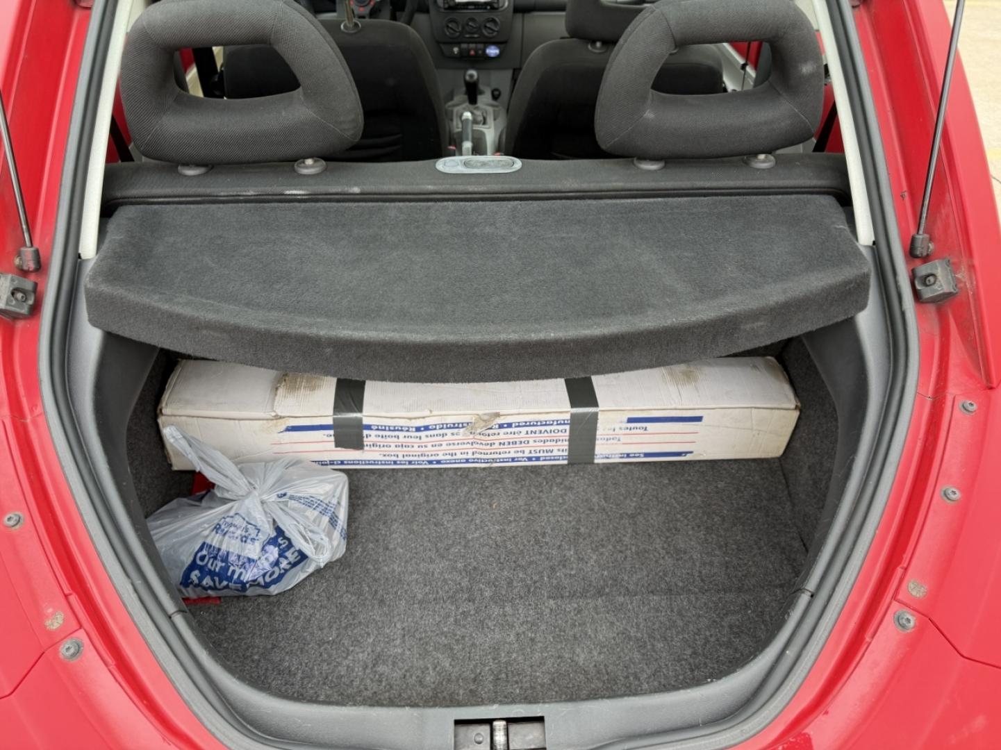 1998 RED /Gray Volkswagen New Beetle Base (3VWBB61C9WM) with an 2.0L 4 Cyl. engine, Manual transmission, located at 2990 Old Orchard Rd., Jackson, MO, 63755, 37.354214, -89.612106 - 1998 Volkswagen New Beetle 87xxx miles Front Wheel Drive 2.0L 4 Cyl. Manual We have financing available and we accept trades! Fill out a credit application on our website or come by today! If you have any questions, give us a call at (573) 204-7777 or visit our website at firstautocredit.com. - Photo#15