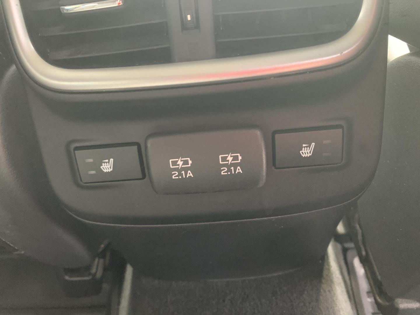 2021 SILVER /GRAY Subaru Outback Limited (4S4BTANC1M3) with an 2.5L H4 DOHC 16V engine, Automatic transmission, located at 506 S. Kingshighway, Cape Girardeau, MO, 63703, (573) 235-5000, 37.294991, -89.553635 - 2021 Subaru Outback Limited 101,xxx miles Alarm System Bluetooth Folding Rear Seat Heated Seats Heated Steering Wheel Integrated Garage Door Opener Navigation System Power Windows/Doors/Locks Proximity Sensing Keyless Entry Push-Button Engine Start Rear Window Defroster Remote Control L - Photo#15