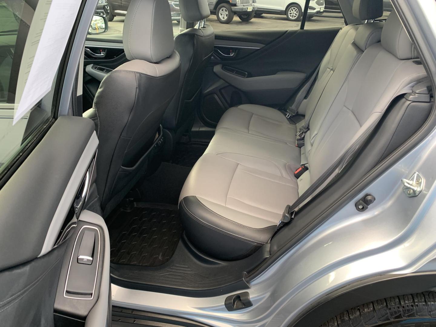 2021 SILVER /GRAY Subaru Outback Limited (4S4BTANC1M3) with an 2.5L H4 DOHC 16V engine, Automatic transmission, located at 506 S. Kingshighway, Cape Girardeau, MO, 63703, (573) 235-5000, 37.294991, -89.553635 - 2021 Subaru Outback Limited 101,xxx miles Alarm System Bluetooth Folding Rear Seat Heated Seats Heated Steering Wheel Integrated Garage Door Opener Navigation System Power Windows/Doors/Locks Proximity Sensing Keyless Entry Push-Button Engine Start Rear Window Defroster Remote Control L - Photo#17