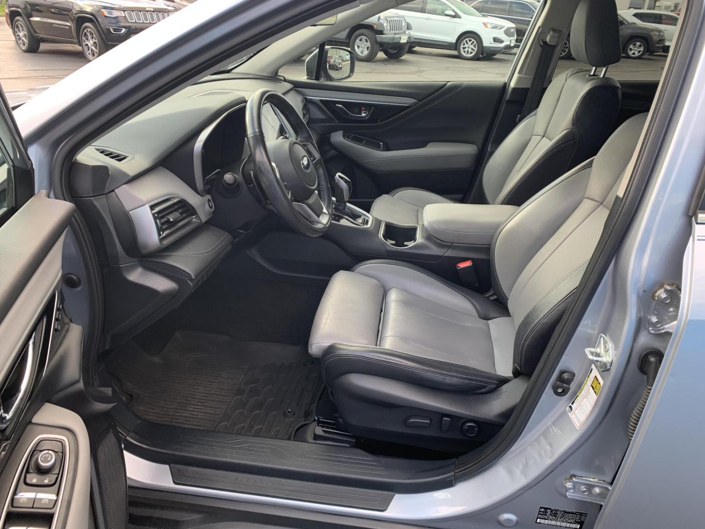 2021 SILVER /GRAY Subaru Outback Limited (4S4BTANC1M3) with an 2.5L H4 DOHC 16V engine, Automatic transmission, located at 506 S. Kingshighway, Cape Girardeau, MO, 63703, (573) 235-5000, 37.294991, -89.553635 - 2021 Subaru Outback Limited 101,xxx miles Alarm System Bluetooth Folding Rear Seat Heated Seats Heated Steering Wheel Integrated Garage Door Opener Navigation System Power Windows/Doors/Locks Proximity Sensing Keyless Entry Push-Button Engine Start Rear Window Defroster Remote Control L - Photo#23