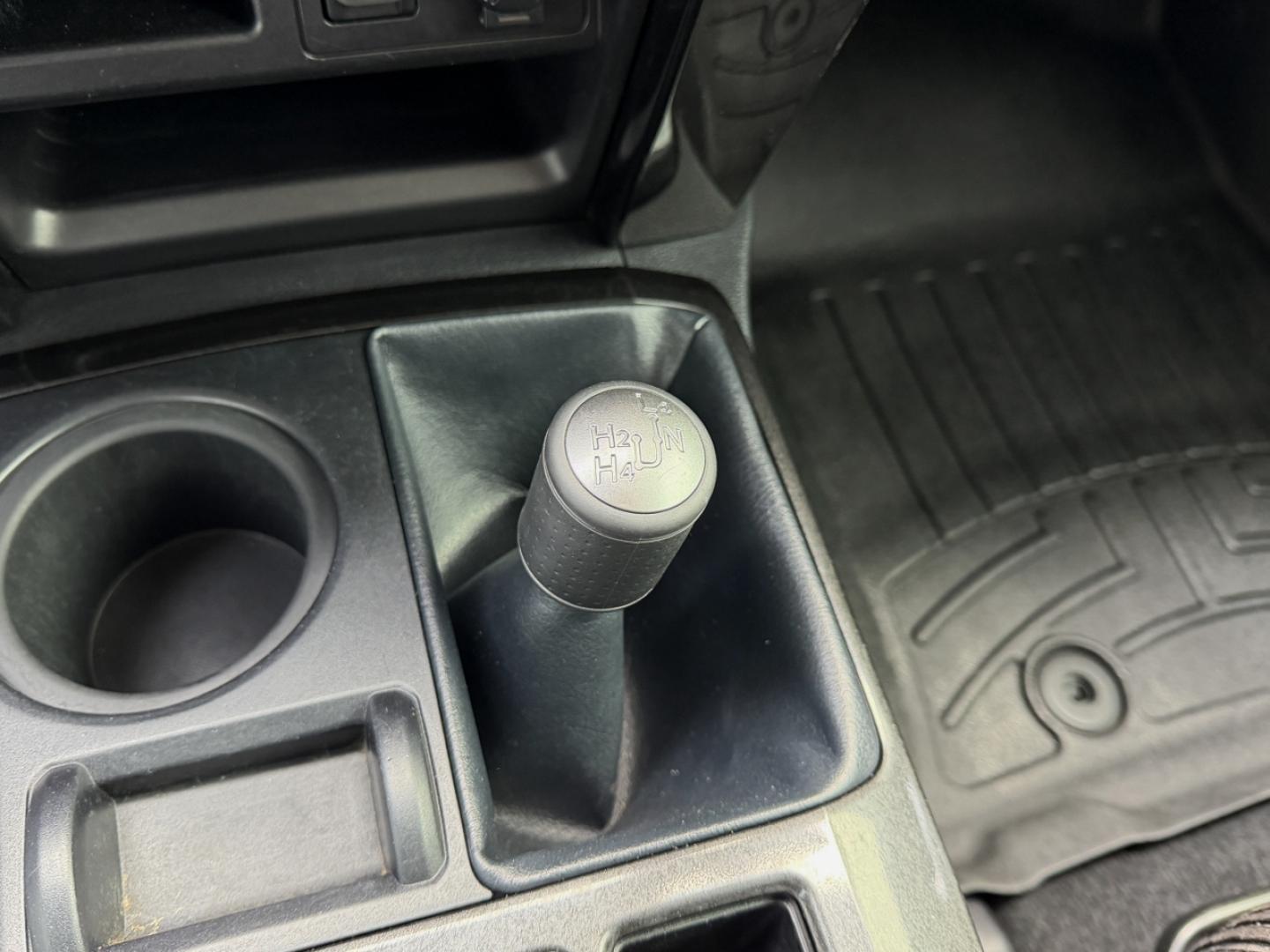 2014 WHITE /Black Toyota 4Runner SR5 4WD (JTEBU5JR4E5) with an 4.0L V6 engine, Automatic transmission, located at 2990 Old Orchard Rd., Jackson, MO, 63755, 37.354214, -89.612106 - 2014 Toyota 4Runner SR5 207xxx miles 4 Wheel Drive 4.0L V6 Automatic Backup Camera Power Driver Seat Bluetooth Cruise Power Windows/Locks/Mirrors We have financing available and we accept trades! Fill out a credit application on our website or come by today! If you have any questions, giv - Photo#2