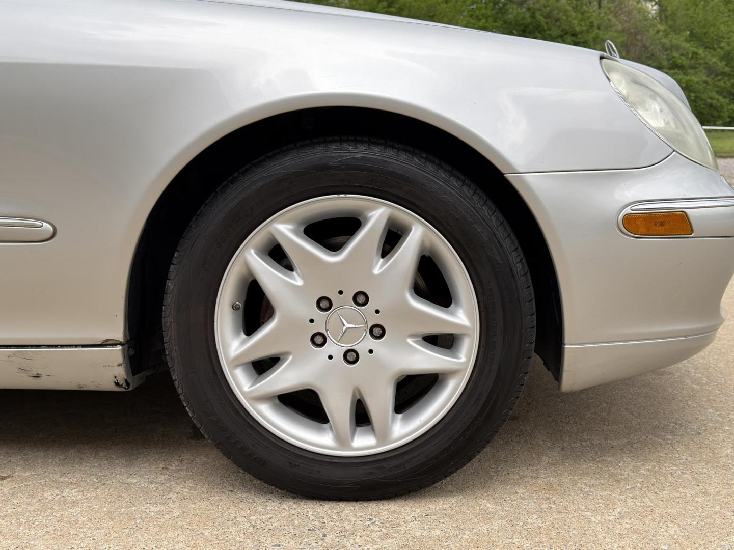 2006 SILVER /Gray Mercedes-Benz S-Class S350 (WDBNF67J76A) with an 3.7L V6 engine, Automatic transmission, located at 2990 Old Orchard Rd., Jackson, MO, 63755, 37.354214, -89.612106 - 2006 Mercedes-Benz S-Class S350 129xxx miles Rear Wheel Drive 3.7L V6 Automatic Leather Navigation Power/Heated Seats Sunroof Cruise Power Windows/Locks/Mirrors We have financing available and we accept trades! Fill out a credit application on our website or come by today! If you have an - Photo#39