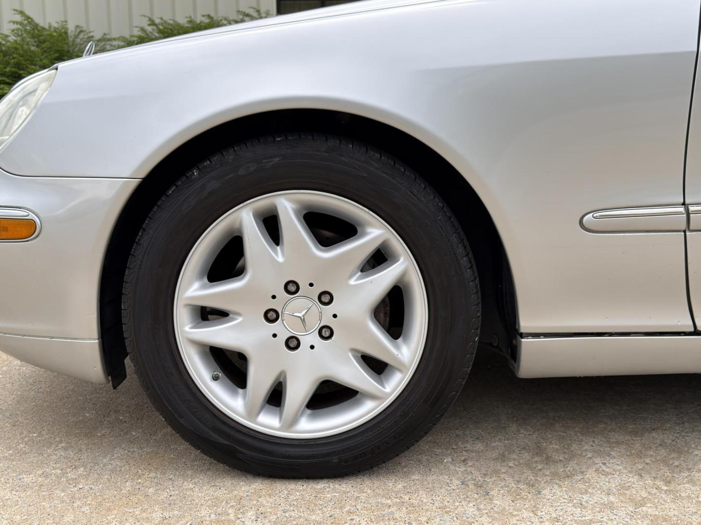 2006 SILVER /Gray Mercedes-Benz S-Class S350 (WDBNF67J76A) with an 3.7L V6 engine, Automatic transmission, located at 2990 Old Orchard Rd., Jackson, MO, 63755, 37.354214, -89.612106 - 2006 Mercedes-Benz S-Class S350 129xxx miles Rear Wheel Drive 3.7L V6 Automatic Leather Navigation Power/Heated Seats Sunroof Cruise Power Windows/Locks/Mirrors We have financing available and we accept trades! Fill out a credit application on our website or come by today! If you have an - Photo#36