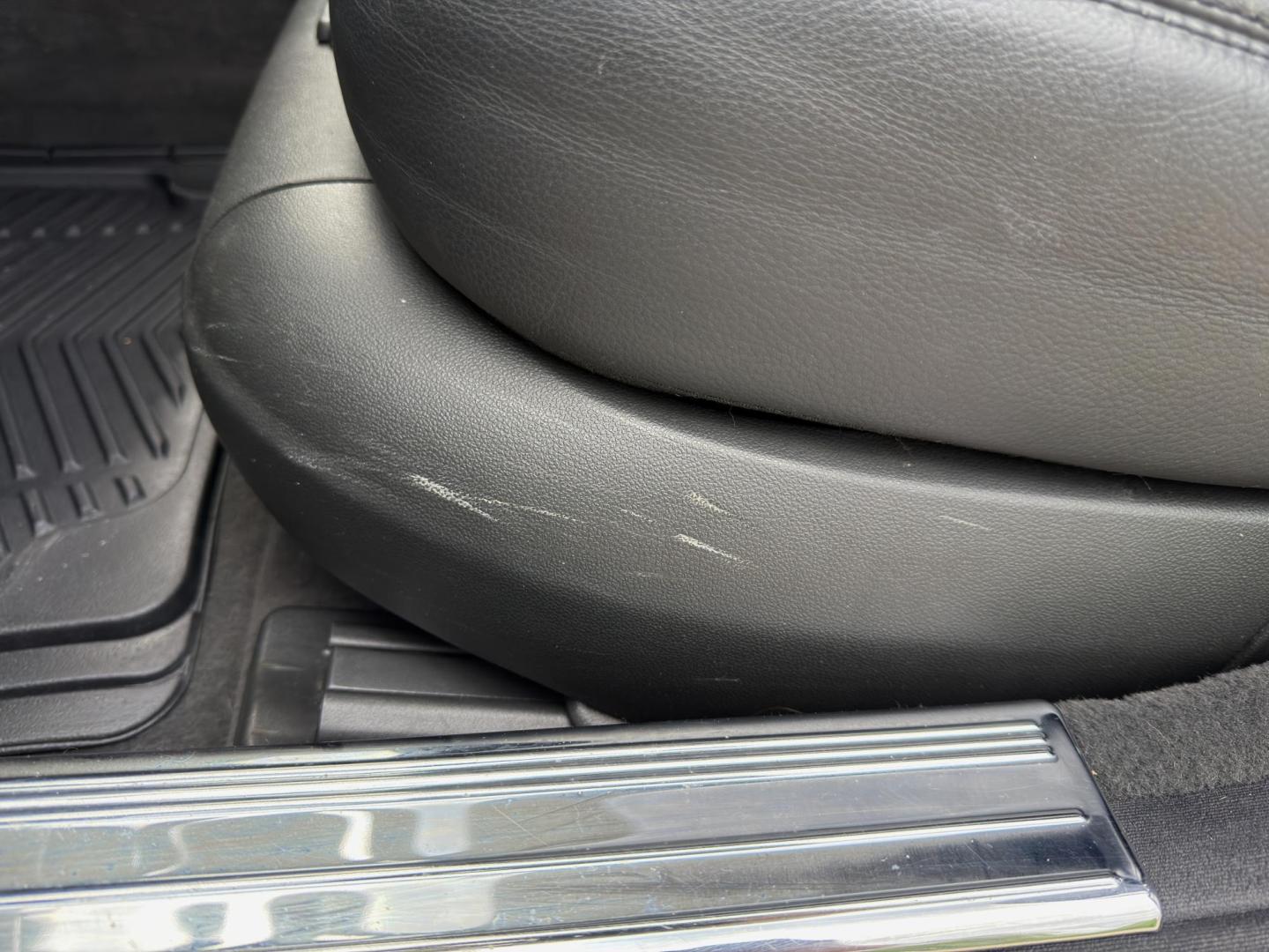 2006 SILVER /Gray Mercedes-Benz S-Class S350 (WDBNF67J76A) with an 3.7L V6 engine, Automatic transmission, located at 2990 Old Orchard Rd., Jackson, MO, 63755, 37.354214, -89.612106 - 2006 Mercedes-Benz S-Class S350 129xxx miles Rear Wheel Drive 3.7L V6 Automatic Leather Navigation Power/Heated Seats Sunroof Cruise Power Windows/Locks/Mirrors We have financing available and we accept trades! Fill out a credit application on our website or come by today! If you have an - Photo#53