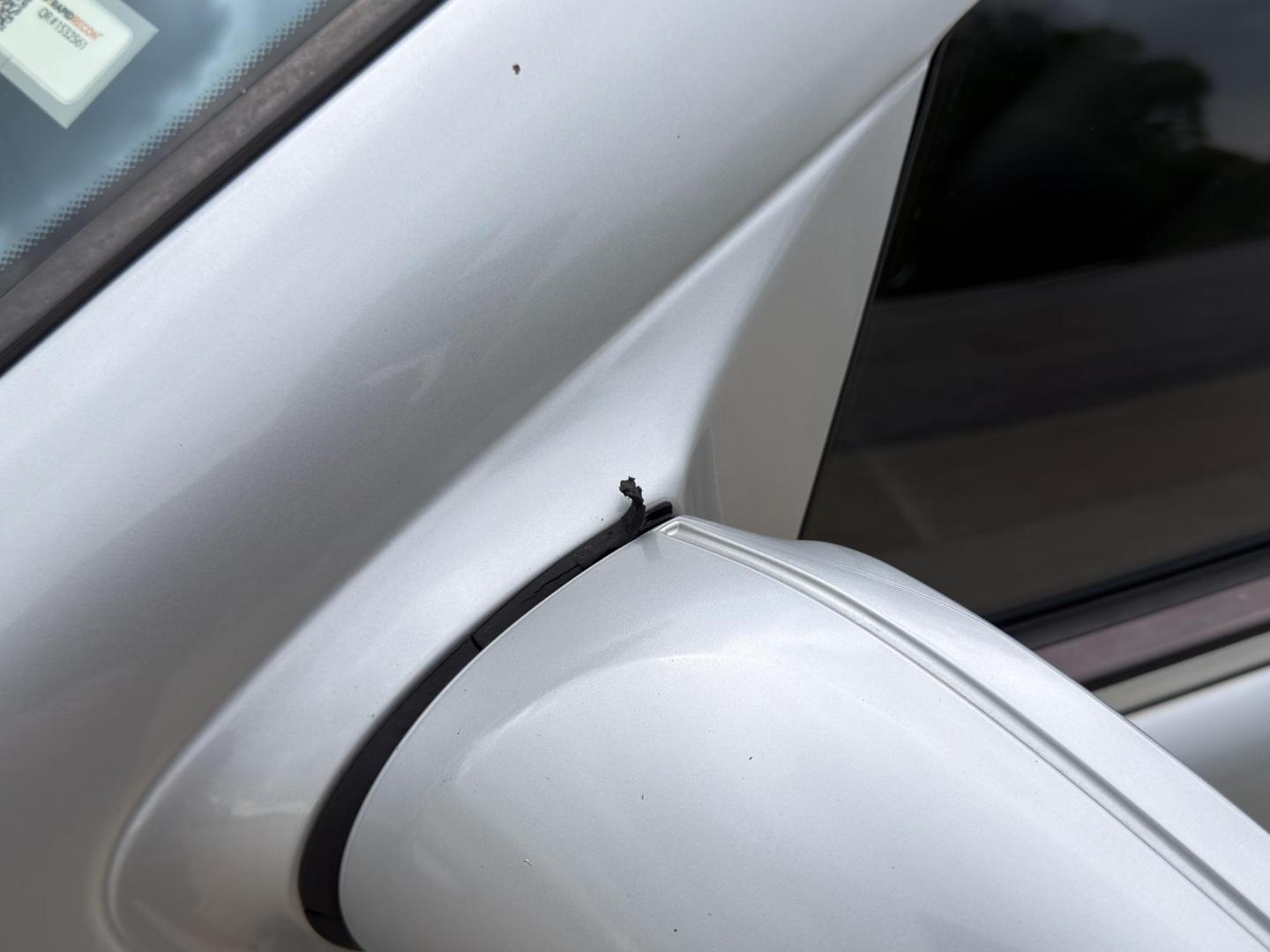 2006 SILVER /Gray Mercedes-Benz S-Class S350 (WDBNF67J76A) with an 3.7L V6 engine, Automatic transmission, located at 2990 Old Orchard Rd., Jackson, MO, 63755, 37.354214, -89.612106 - 2006 Mercedes-Benz S-Class S350 129xxx miles Rear Wheel Drive 3.7L V6 Automatic Leather Navigation Power/Heated Seats Sunroof Cruise Power Windows/Locks/Mirrors We have financing available and we accept trades! Fill out a credit application on our website or come by today! If you have an - Photo#42