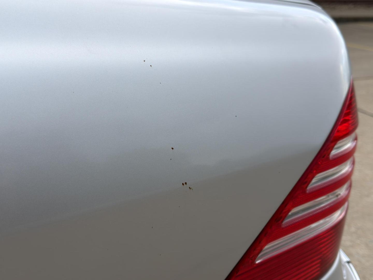 2006 SILVER /Gray Mercedes-Benz S-Class S350 (WDBNF67J76A) with an 3.7L V6 engine, Automatic transmission, located at 2990 Old Orchard Rd., Jackson, MO, 63755, 37.354214, -89.612106 - 2006 Mercedes-Benz S-Class S350 129xxx miles Rear Wheel Drive 3.7L V6 Automatic Leather Navigation Power/Heated Seats Sunroof Cruise Power Windows/Locks/Mirrors We have financing available and we accept trades! Fill out a credit application on our website or come by today! If you have an - Photo#45