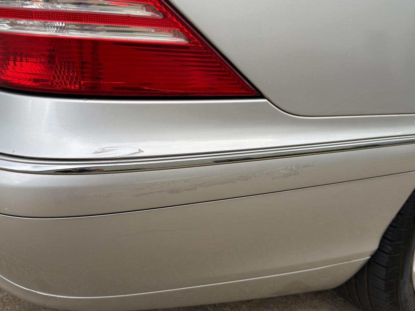 2006 SILVER /Gray Mercedes-Benz S-Class S350 (WDBNF67J76A) with an 3.7L V6 engine, Automatic transmission, located at 2990 Old Orchard Rd., Jackson, MO, 63755, 37.354214, -89.612106 - 2006 Mercedes-Benz S-Class S350 129xxx miles Rear Wheel Drive 3.7L V6 Automatic Leather Navigation Power/Heated Seats Sunroof Cruise Power Windows/Locks/Mirrors We have financing available and we accept trades! Fill out a credit application on our website or come by today! If you have an - Photo#47