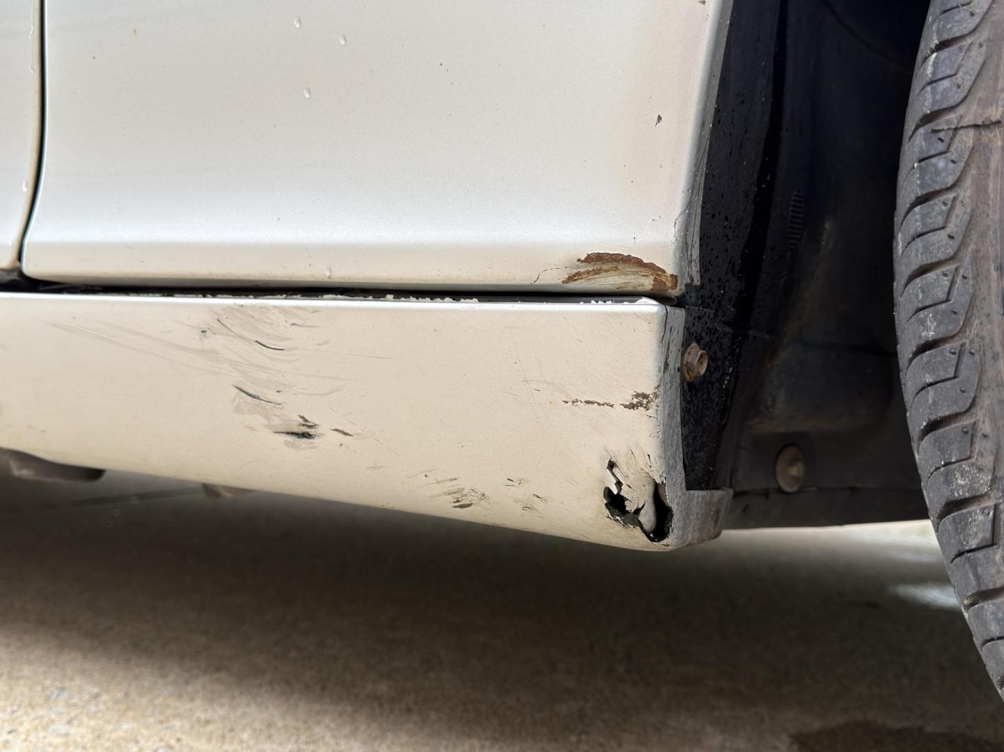 2006 SILVER /Gray Mercedes-Benz S-Class S350 (WDBNF67J76A) with an 3.7L V6 engine, Automatic transmission, located at 2990 Old Orchard Rd., Jackson, MO, 63755, 37.354214, -89.612106 - 2006 Mercedes-Benz S-Class S350 129xxx miles Rear Wheel Drive 3.7L V6 Automatic Leather Navigation Power/Heated Seats Sunroof Cruise Power Windows/Locks/Mirrors We have financing available and we accept trades! Fill out a credit application on our website or come by today! If you have an - Photo#49