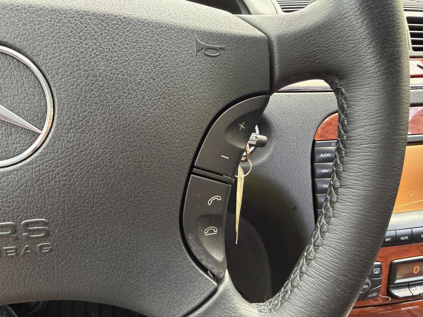 2006 SILVER /Gray Mercedes-Benz S-Class S350 (WDBNF67J76A) with an 3.7L V6 engine, Automatic transmission, located at 2990 Old Orchard Rd., Jackson, MO, 63755, 37.354214, -89.612106 - 2006 Mercedes-Benz S-Class S350 129xxx miles Rear Wheel Drive 3.7L V6 Automatic Leather Navigation Power/Heated Seats Sunroof Cruise Power Windows/Locks/Mirrors We have financing available and we accept trades! Fill out a credit application on our website or come by today! If you have an - Photo#23